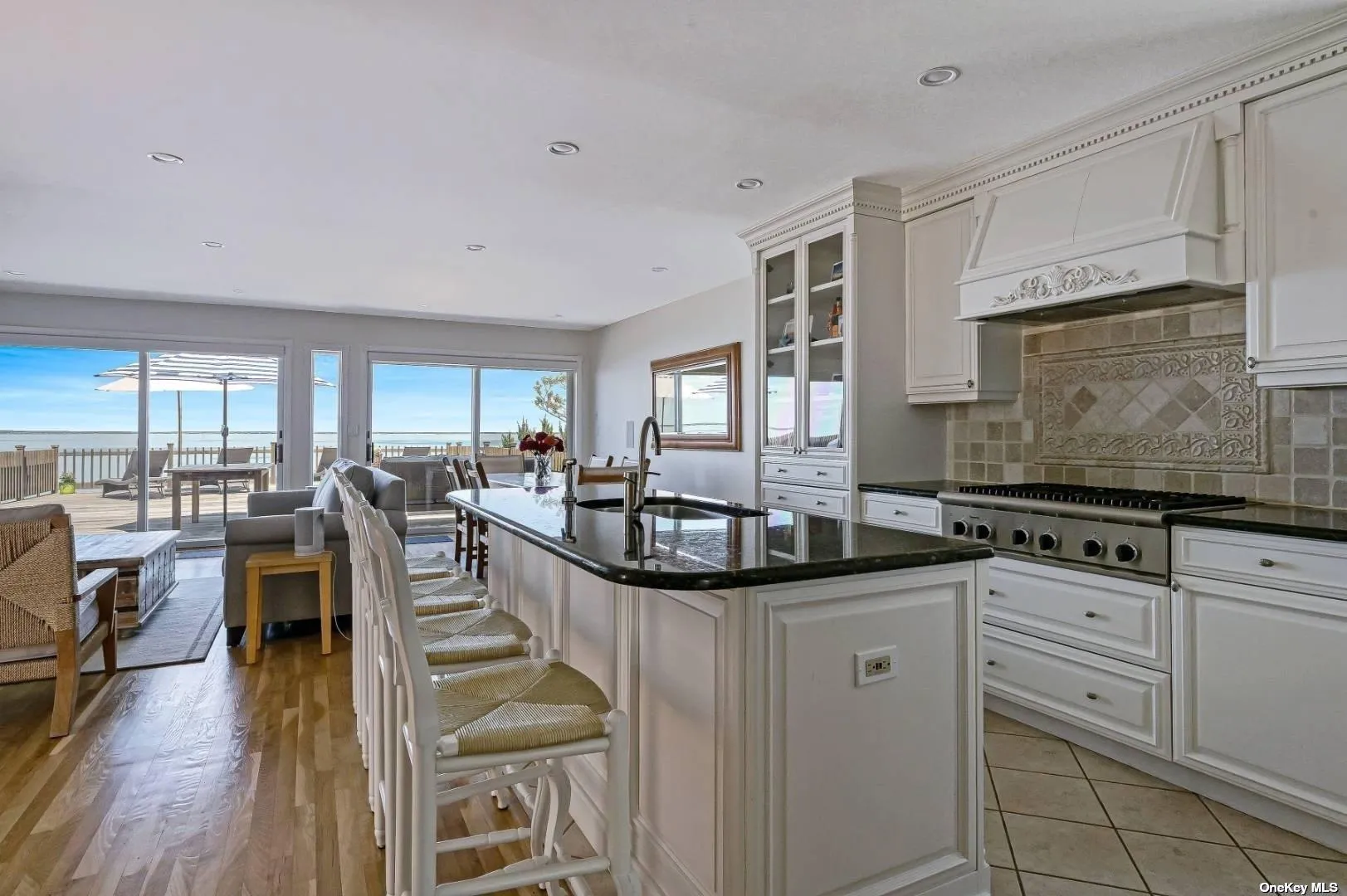 23A Oakhurst, Southampton, NY, 3 Bedrooms Bedrooms, 7 Rooms Rooms,2 BathroomsBathrooms,Residential Lease,Idx,Oakhurst,0,L3537427 23A Oakhurst, Southampton, NY, 3 Bedrooms Bedrooms, 7 Rooms Rooms,2 BathroomsBathrooms,Residential Lease,Idx,Oakhurst,0,L3537427