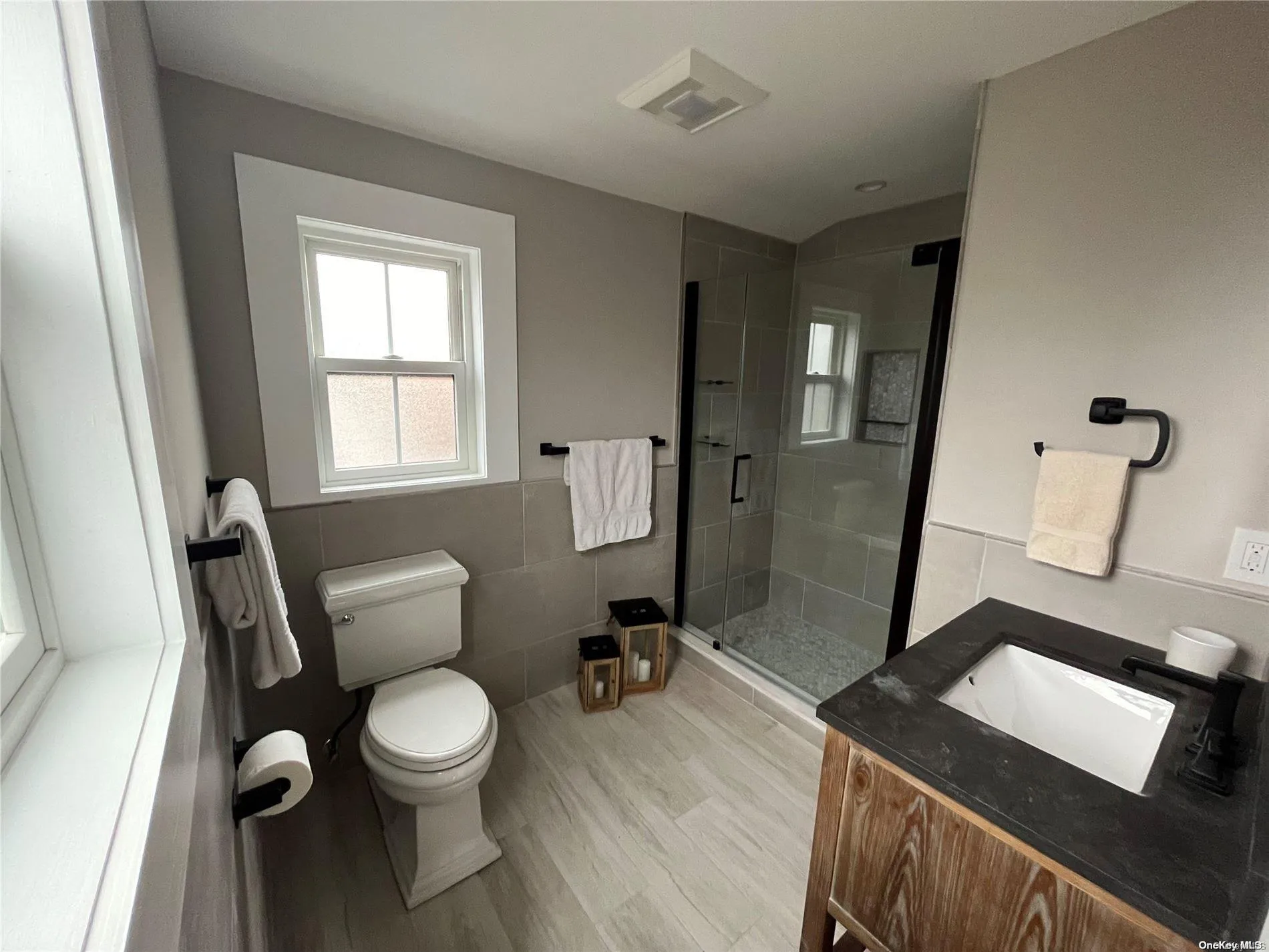 600 Bayberry Walk, Islip, NY, 4 Bedrooms Bedrooms, 6 Rooms Rooms,2 BathroomsBathrooms,Residential Lease,For Rent,Bayberry,0,L3537543 600 Bayberry Walk, Islip, NY, 4 Bedrooms Bedrooms, 6 Rooms Rooms,2 BathroomsBathrooms,Residential Lease,For Rent,Bayberry,0,L3537543