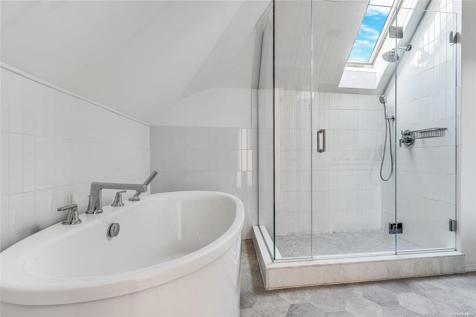 65 Lincoln Avenue, East Hampton, NY, 4 Bedrooms Bedrooms, 8 Rooms Rooms,3 BathroomsBathrooms,Residential Lease,Idx,Lincoln,0,L3538113 65 Lincoln Avenue, East Hampton, NY, 4 Bedrooms Bedrooms, 8 Rooms Rooms,3 BathroomsBathrooms,Residential Lease,Idx,Lincoln,0,L3538113