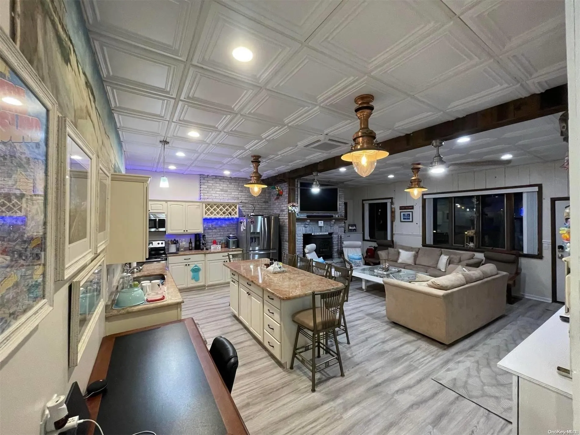 7 Dehnhoff Walk, Islip, NY, 3 Bedrooms Bedrooms, 6 Rooms Rooms,2 BathroomsBathrooms,Residential Lease,For Rent,Dehnhoff,0,L3539363 7 Dehnhoff Walk, Islip, NY, 3 Bedrooms Bedrooms, 6 Rooms Rooms,2 BathroomsBathrooms,Residential Lease,For Rent,Dehnhoff,0,L3539363