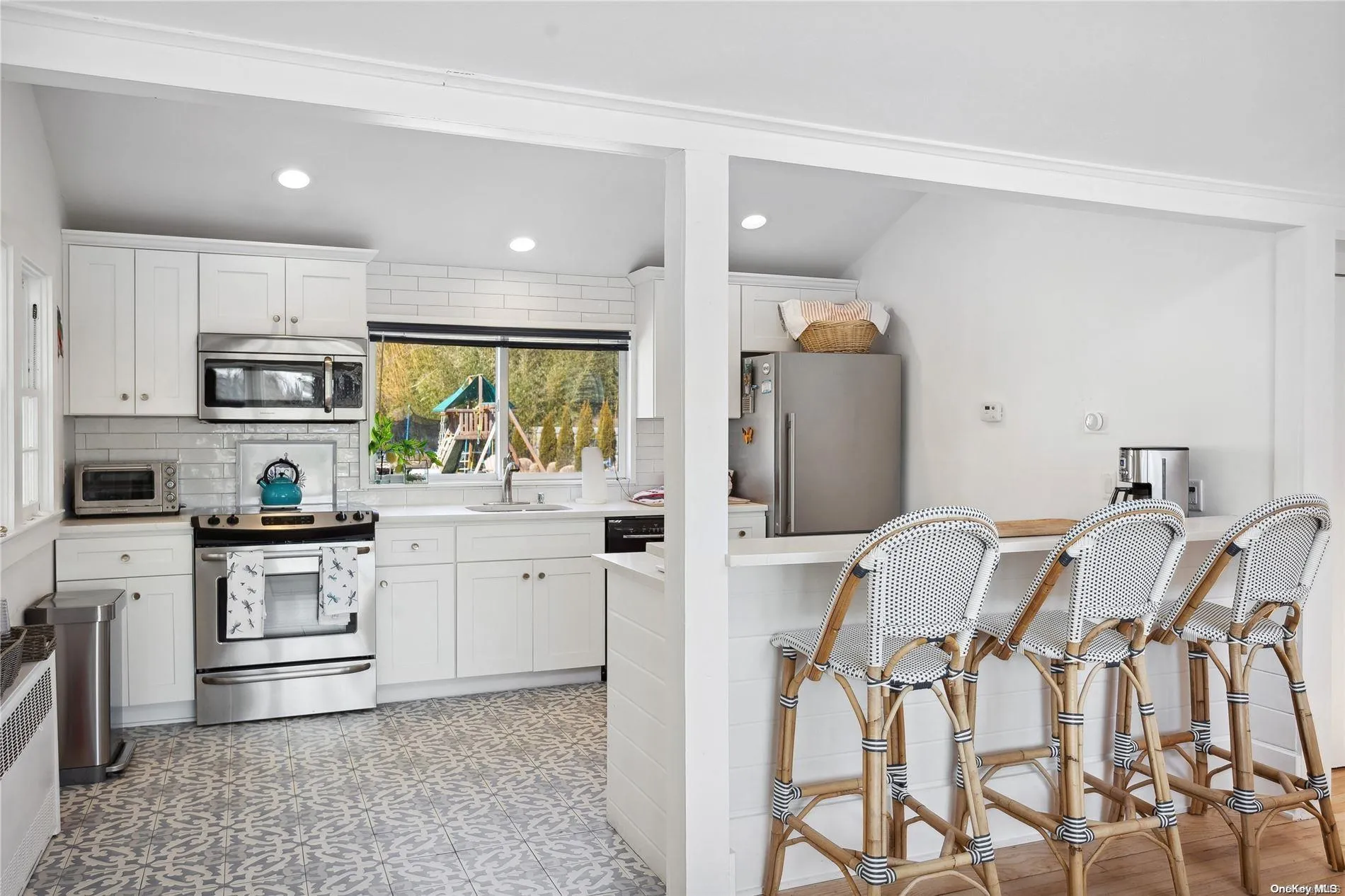 66 Library Avenue, Southampton, NY, 3 Bedrooms Bedrooms, 8 Rooms Rooms,2 BathroomsBathrooms,Residential Lease,Idx,Library,0,L3539875 66 Library Avenue, Southampton, NY, 3 Bedrooms Bedrooms, 8 Rooms Rooms,2 BathroomsBathrooms,Residential Lease,Idx,Library,0,L3539875