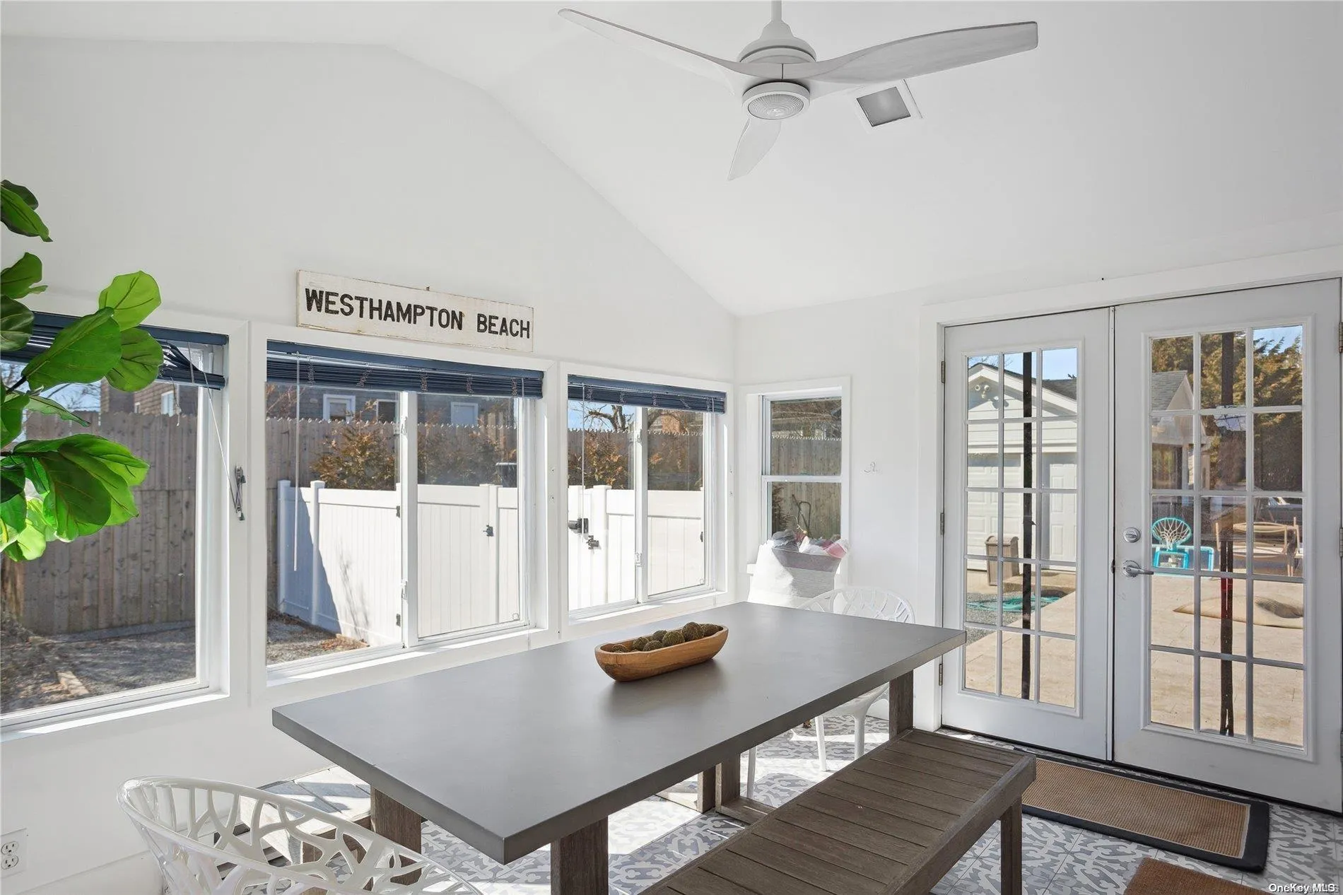 sun room doubles for dining sun room doubles for dining