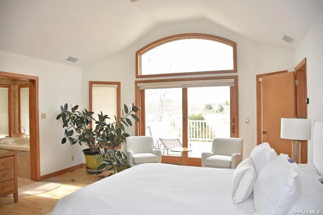 49 Old Main Road, Southampton, NY, 3 Bedrooms Bedrooms, 9 Rooms Rooms,3 BathroomsBathrooms,Residential Lease,Idx,Old Main,0,L3540739 49 Old Main Road, Southampton, NY, 3 Bedrooms Bedrooms, 9 Rooms Rooms,3 BathroomsBathrooms,Residential Lease,Idx,Old Main,0,L3540739