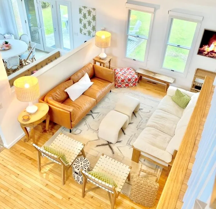 6 Nidzyn Avenue, Southampton, NY, 3 Bedrooms Bedrooms, 12 Rooms Rooms,3 BathroomsBathrooms,Residential Lease,For Rent,Nidzyn,0,L3541091 6 Nidzyn Avenue, Southampton, NY, 3 Bedrooms Bedrooms, 12 Rooms Rooms,3 BathroomsBathrooms,Residential Lease,For Rent,Nidzyn,0,L3541091