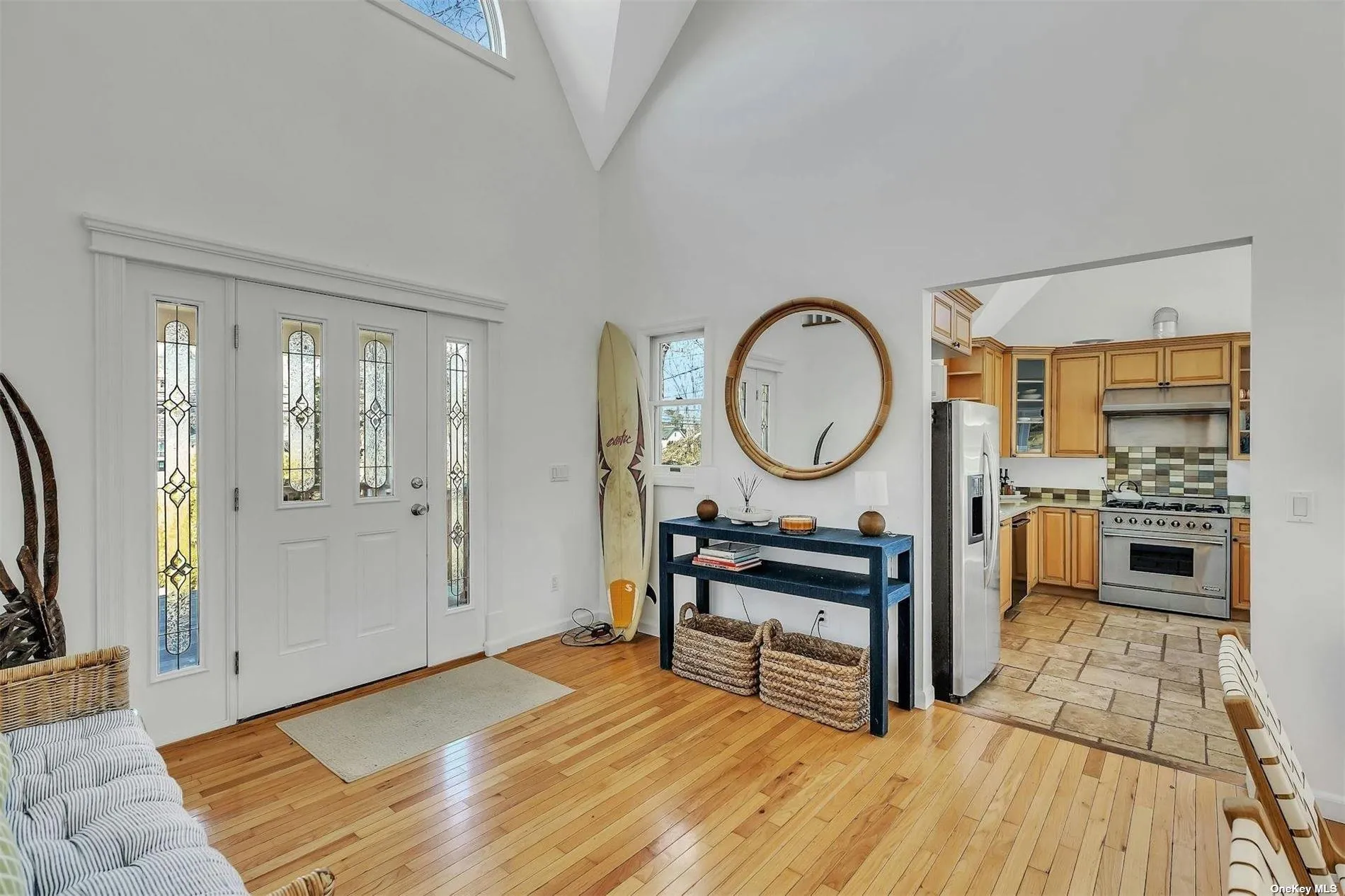 6 Nidzyn Avenue, Southampton, NY, 3 Bedrooms Bedrooms, 12 Rooms Rooms,3 BathroomsBathrooms,Residential Lease,For Rent,Nidzyn,0,L3541091 6 Nidzyn Avenue, Southampton, NY, 3 Bedrooms Bedrooms, 12 Rooms Rooms,3 BathroomsBathrooms,Residential Lease,For Rent,Nidzyn,0,L3541091