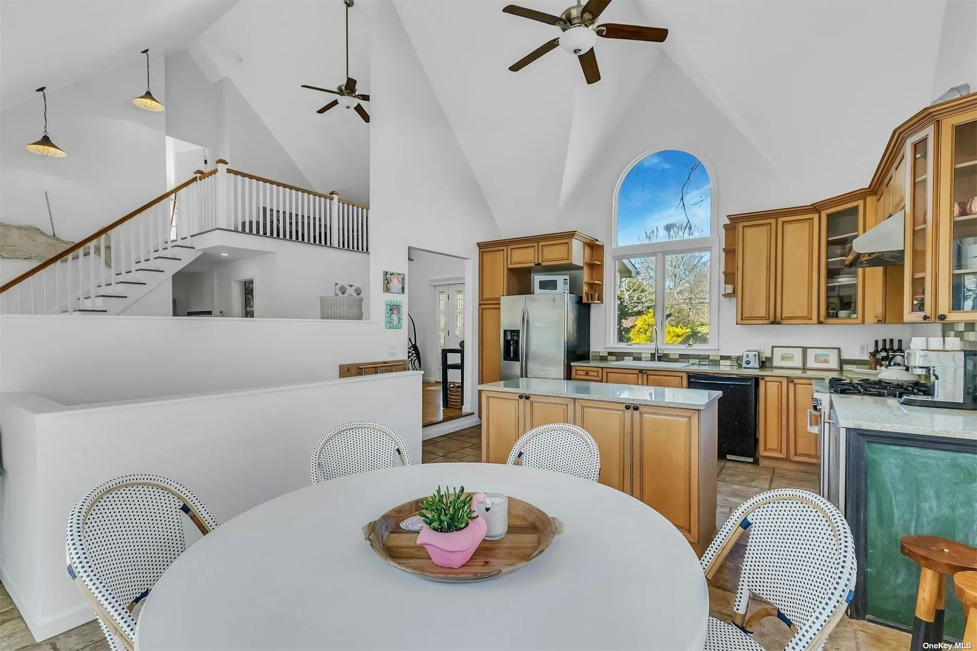 6 Nidzyn Avenue, Southampton, NY, 3 Bedrooms Bedrooms, 12 Rooms Rooms,3 BathroomsBathrooms,Residential Lease,For Rent,Nidzyn,0,L3541091 6 Nidzyn Avenue, Southampton, NY, 3 Bedrooms Bedrooms, 12 Rooms Rooms,3 BathroomsBathrooms,Residential Lease,For Rent,Nidzyn,0,L3541091