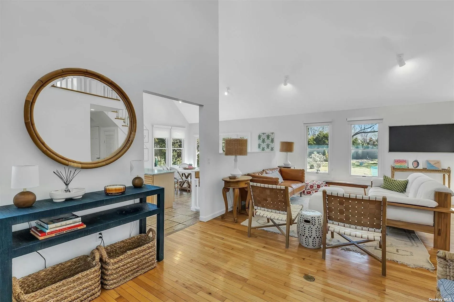 6 Nidzyn Avenue, Southampton, NY, 3 Bedrooms Bedrooms, 12 Rooms Rooms,3 BathroomsBathrooms,Residential Lease,For Rent,Nidzyn,0,L3541091 6 Nidzyn Avenue, Southampton, NY, 3 Bedrooms Bedrooms, 12 Rooms Rooms,3 BathroomsBathrooms,Residential Lease,For Rent,Nidzyn,0,L3541091