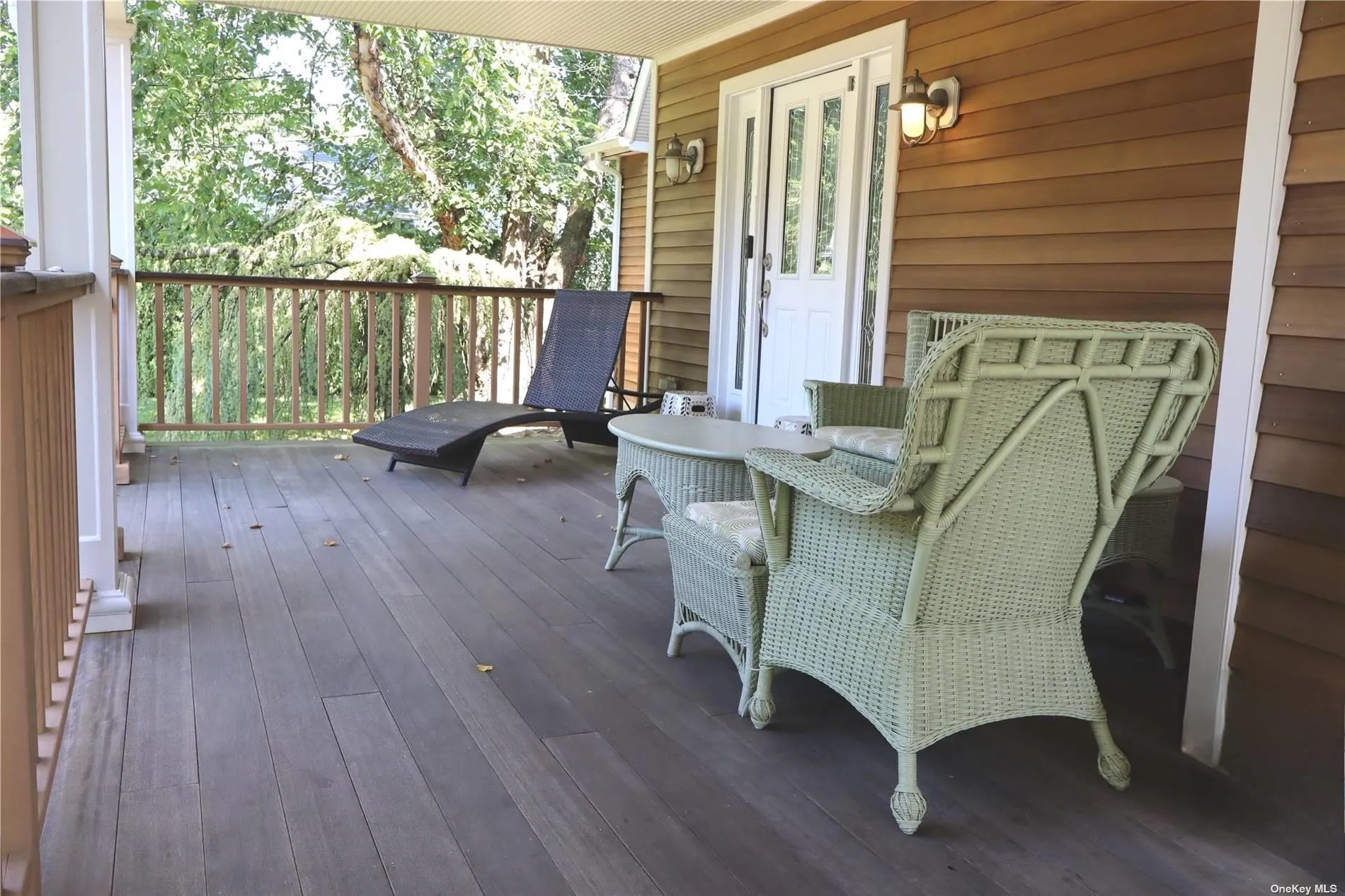 6 Nidzyn Avenue, Southampton, NY, 3 Bedrooms Bedrooms, 12 Rooms Rooms,3 BathroomsBathrooms,Residential Lease,For Rent,Nidzyn,0,L3541091 6 Nidzyn Avenue, Southampton, NY, 3 Bedrooms Bedrooms, 12 Rooms Rooms,3 BathroomsBathrooms,Residential Lease,For Rent,Nidzyn,0,L3541091