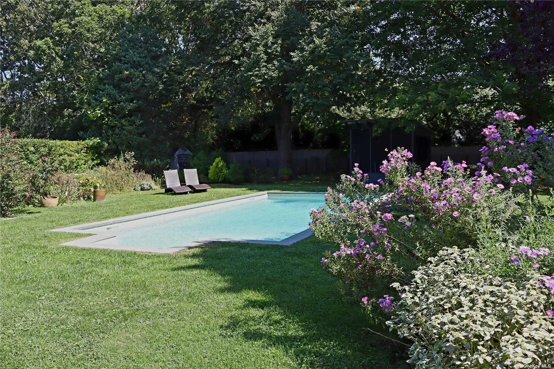 6 Nidzyn Avenue, Southampton, NY, 3 Bedrooms Bedrooms, 12 Rooms Rooms,3 BathroomsBathrooms,Residential Lease,For Rent,Nidzyn,0,L3541091 6 Nidzyn Avenue, Southampton, NY, 3 Bedrooms Bedrooms, 12 Rooms Rooms,3 BathroomsBathrooms,Residential Lease,For Rent,Nidzyn,0,L3541091