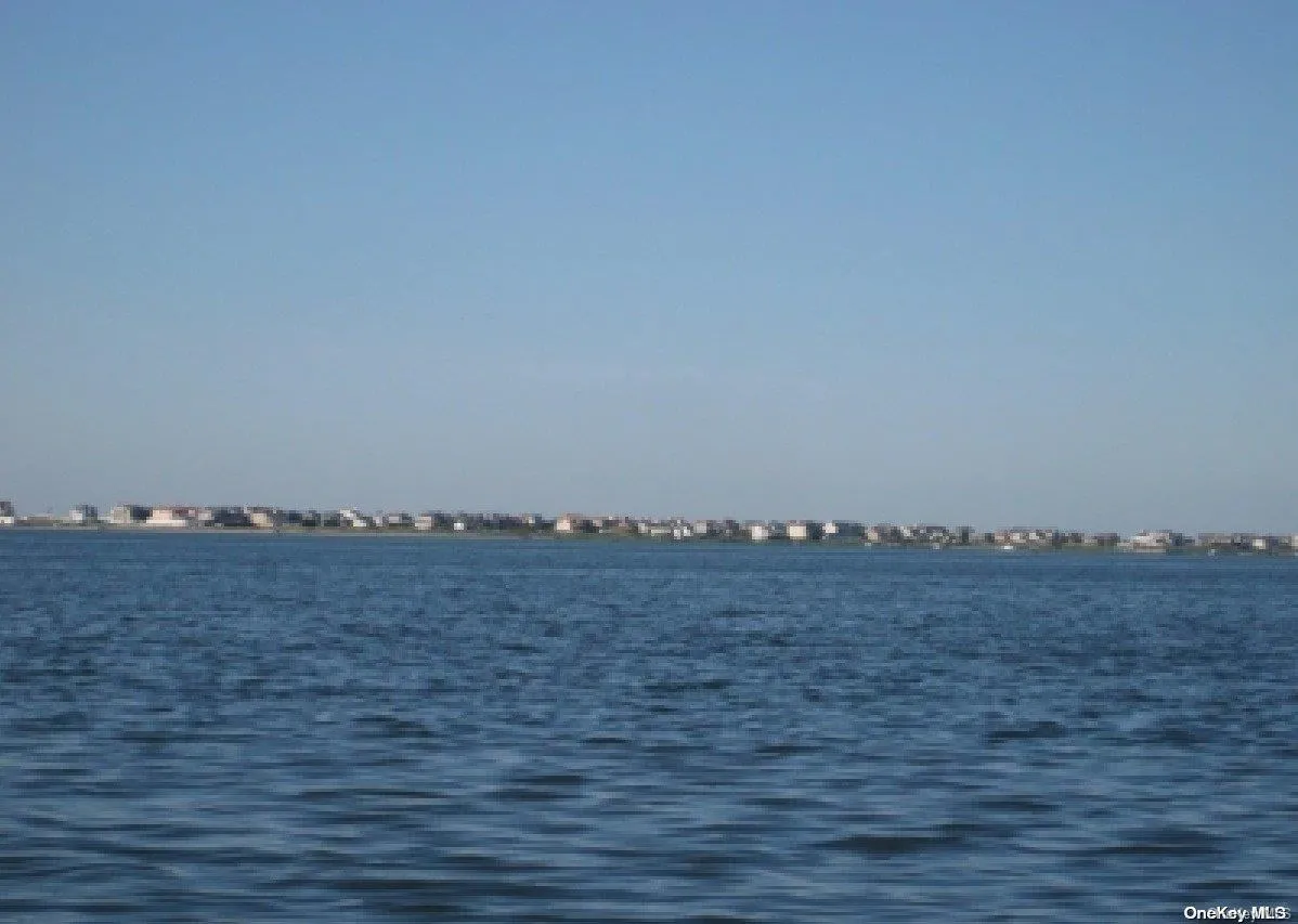 5 Bayberry Lane, Southampton, NY, 4 Bedrooms Bedrooms, 10 Rooms Rooms,3 BathroomsBathrooms,Residential,For Rent,Bayberry,0,L3542618 5 Bayberry Lane, Southampton, NY, 4 Bedrooms Bedrooms, 10 Rooms Rooms,3 BathroomsBathrooms,Residential,For Rent,Bayberry,0,L3542618