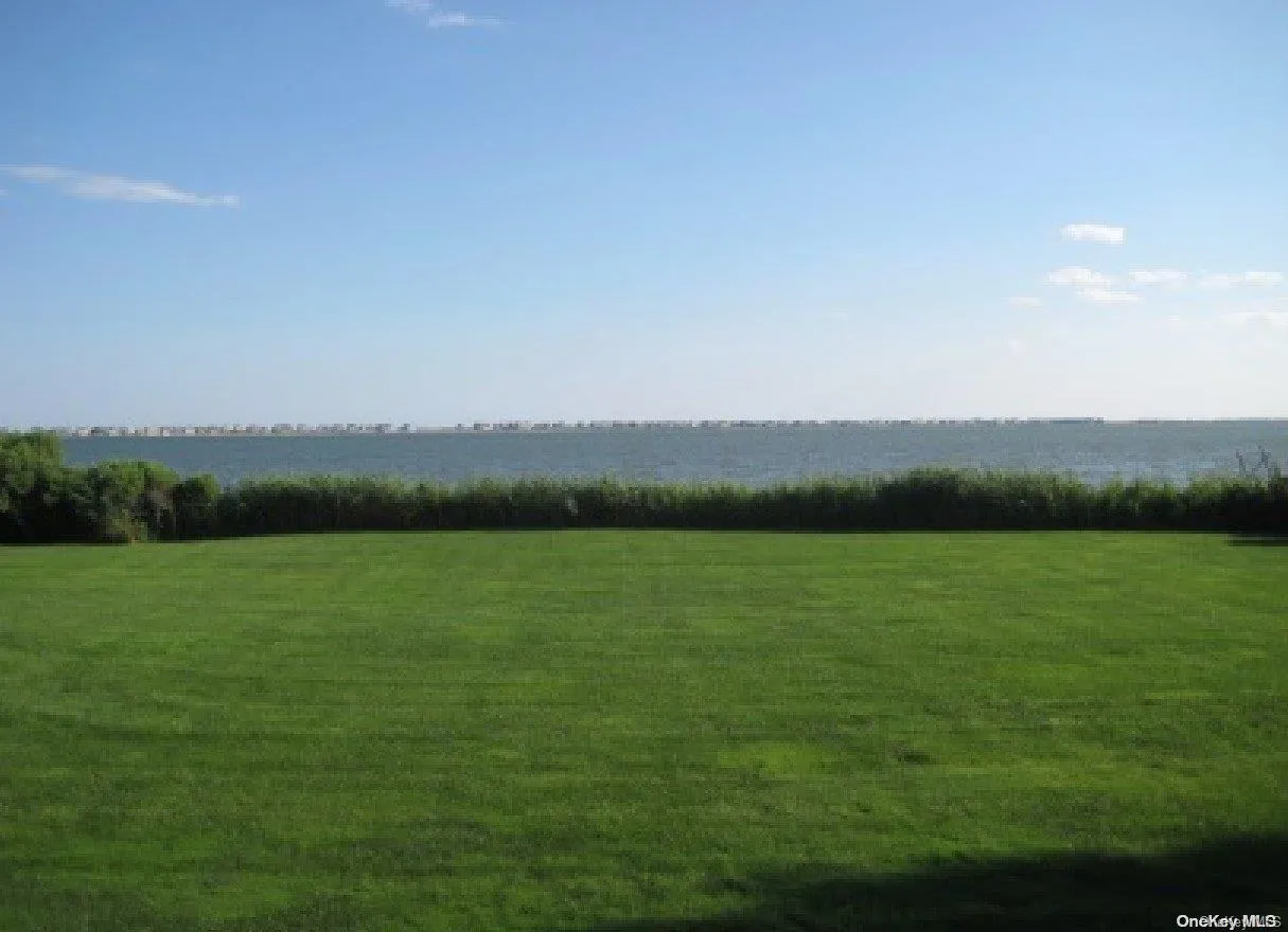 5 Bayberry Lane, Southampton, NY, 4 Bedrooms Bedrooms, 10 Rooms Rooms,3 BathroomsBathrooms,Residential,For Rent,Bayberry,0,L3542618 5 Bayberry Lane, Southampton, NY, 4 Bedrooms Bedrooms, 10 Rooms Rooms,3 BathroomsBathrooms,Residential,For Rent,Bayberry,0,L3542618