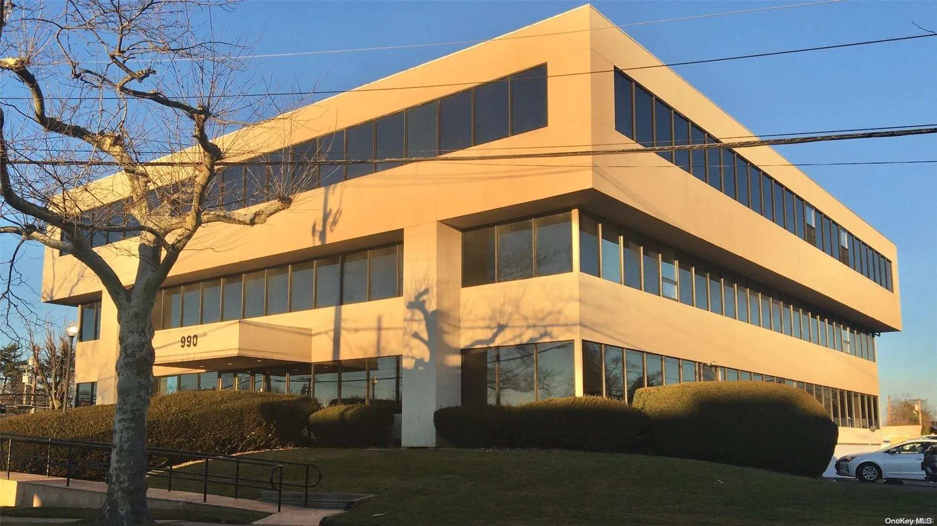 990 Westbury Road, North Hempstead, NY, 6 Rooms Rooms,3 BathroomsBathrooms,Residential Lease,Idx,Westbury,0,L3544360 990 Westbury Road, North Hempstead, NY, 6 Rooms Rooms,3 BathroomsBathrooms,Residential Lease,Idx,Westbury,0,L3544360