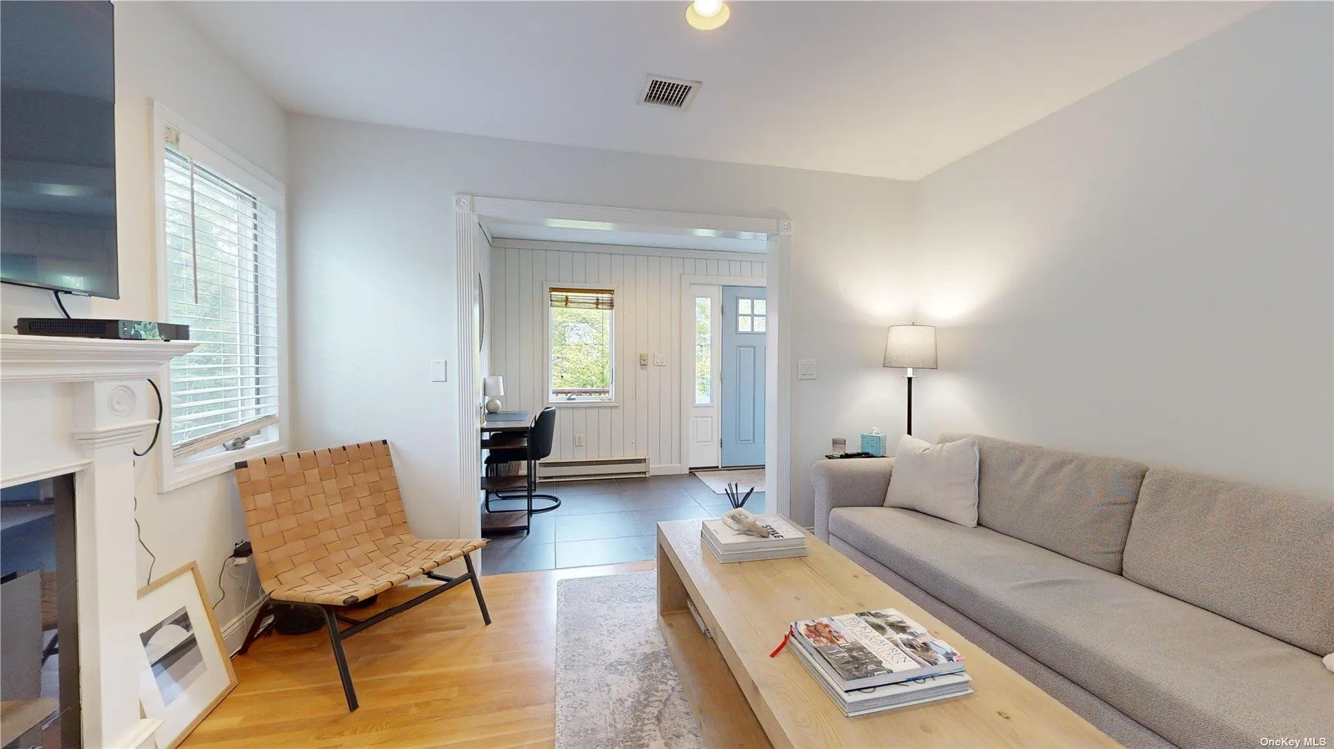 6 West End Avenue, Southampton, NY, 2 Bedrooms Bedrooms, 8 Rooms Rooms,1 BathroomBathrooms,Residential Lease,Idx,West End,0,L3546142 6 West End Avenue, Southampton, NY, 2 Bedrooms Bedrooms, 8 Rooms Rooms,1 BathroomBathrooms,Residential Lease,Idx,West End,0,L3546142