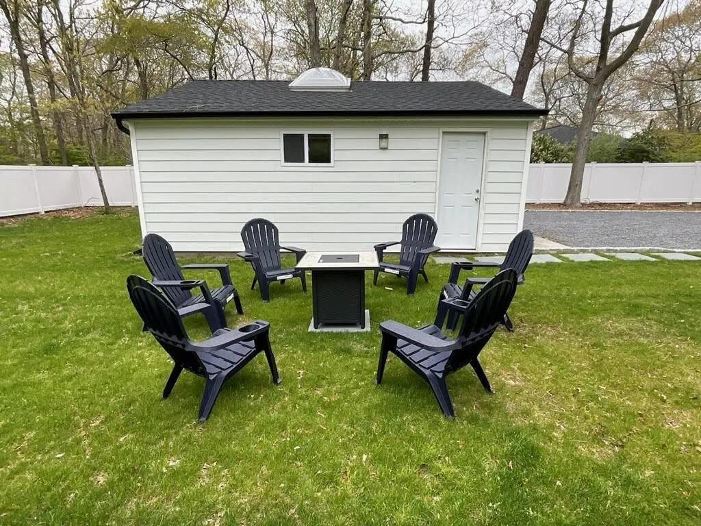 104 Tiana Road, Southampton, NY, 3 Bedrooms Bedrooms, 5 Rooms Rooms,1 BathroomBathrooms,Residential Lease,For Rent,Tiana,0,L3546798 104 Tiana Road, Southampton, NY, 3 Bedrooms Bedrooms, 5 Rooms Rooms,1 BathroomBathrooms,Residential Lease,For Rent,Tiana,0,L3546798