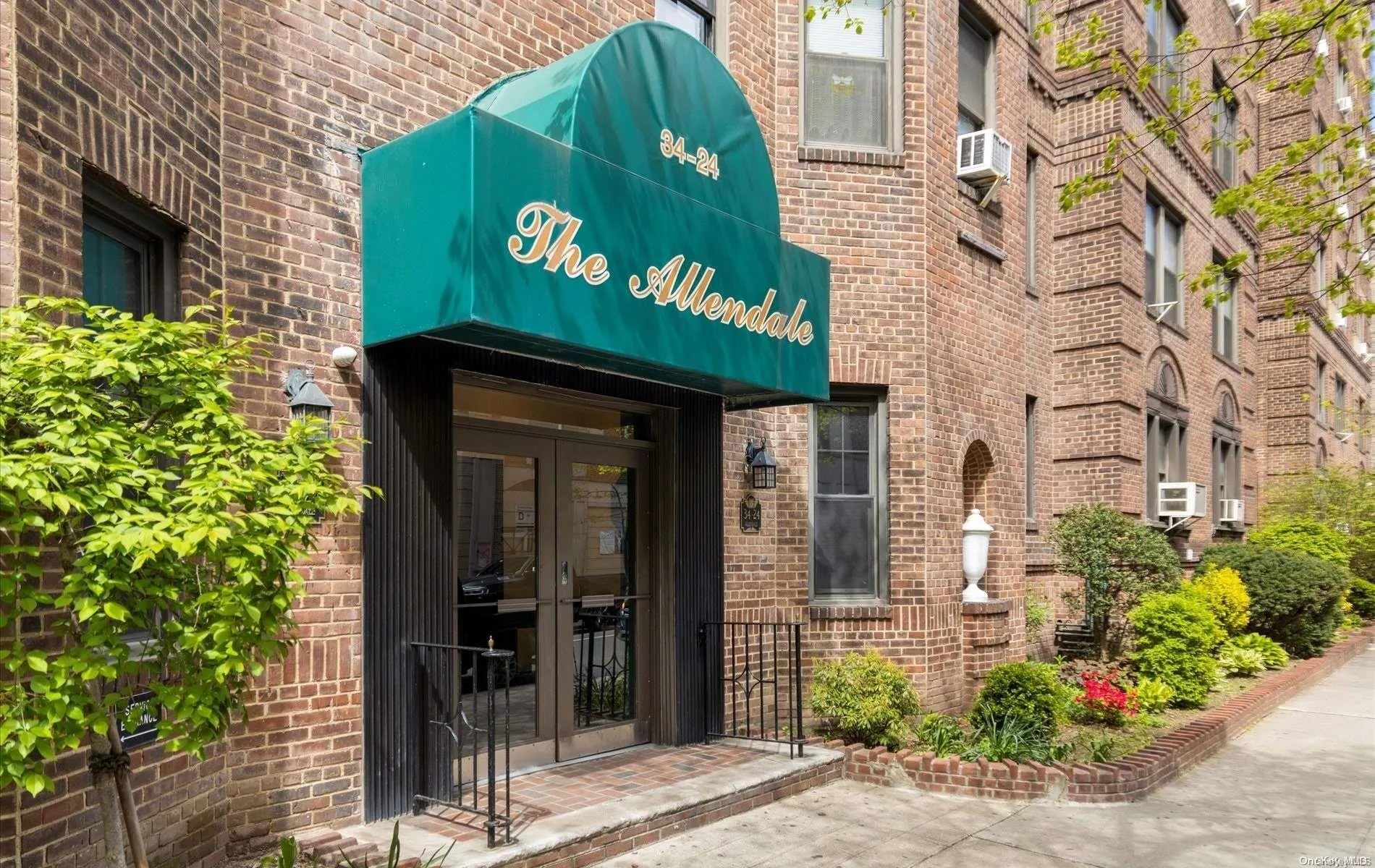 34-24 82nd Street, New York, NY, 1 Bedroom Bedrooms, 3 Rooms Rooms,1 BathroomBathrooms,Residential,For Rent,82nd Street,0,L3547886 34-24 82nd Street, New York, NY, 1 Bedroom Bedrooms, 3 Rooms Rooms,1 BathroomBathrooms,Residential,For Rent,82nd Street,0,L3547886
