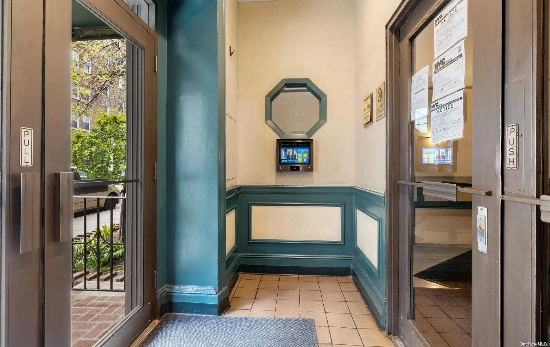 34-24 82nd Street, New York, NY, 1 Bedroom Bedrooms, 3 Rooms Rooms,1 BathroomBathrooms,Residential,For Rent,82nd Street,0,L3547886 34-24 82nd Street, New York, NY, 1 Bedroom Bedrooms, 3 Rooms Rooms,1 BathroomBathrooms,Residential,For Rent,82nd Street,0,L3547886