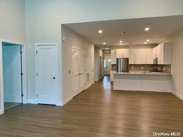 1B Country Club Drive, Brookhaven, NY, 3 Bedrooms Bedrooms, 6 Rooms Rooms,2 BathroomsBathrooms,Residential Lease,Idx,Country Club,0,L3548013 1B Country Club Drive, Brookhaven, NY, 3 Bedrooms Bedrooms, 6 Rooms Rooms,2 BathroomsBathrooms,Residential Lease,Idx,Country Club,0,L3548013