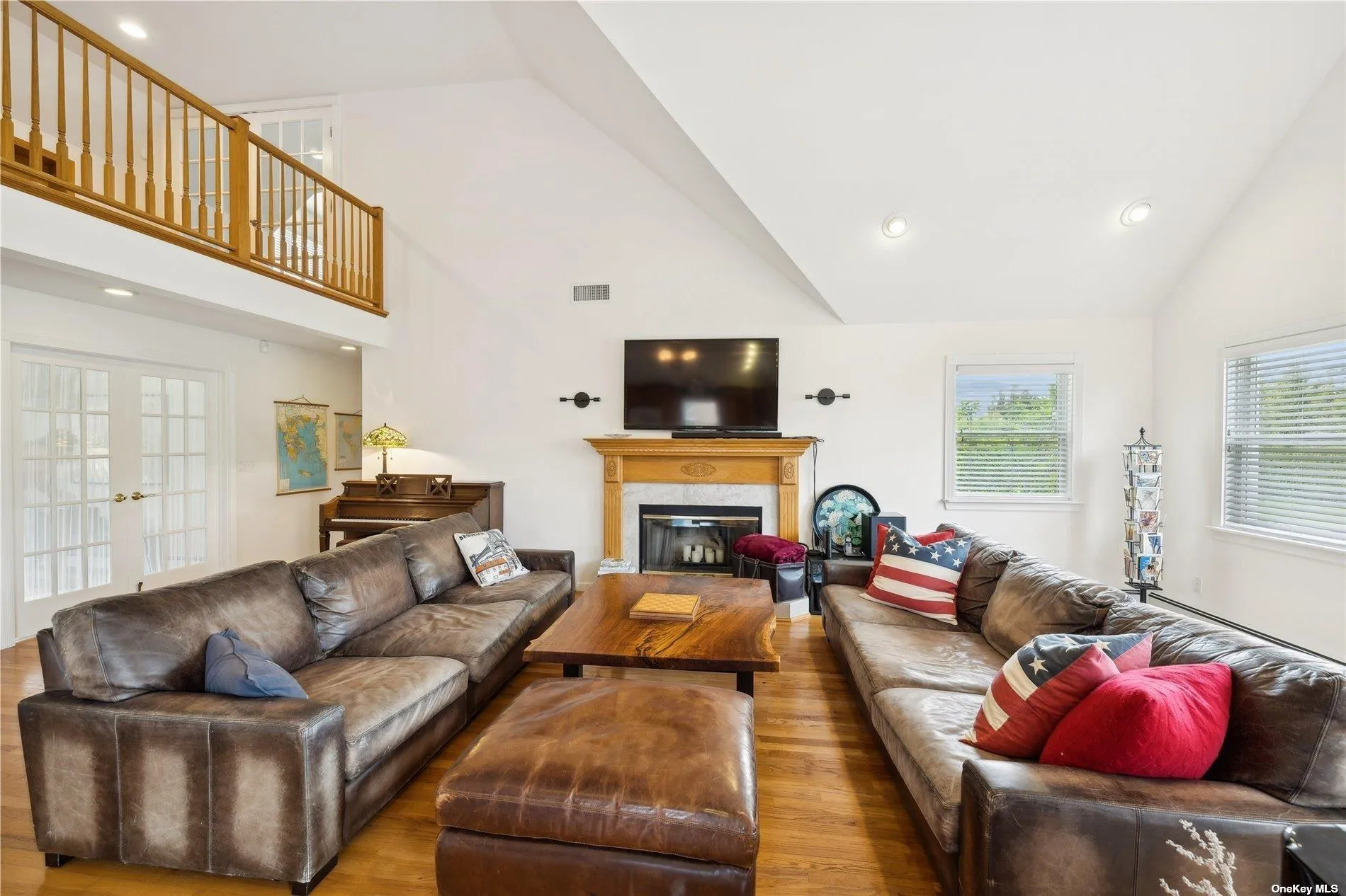 Delightful open, airy design perfect for entertaining Delightful open, airy design perfect for entertaining