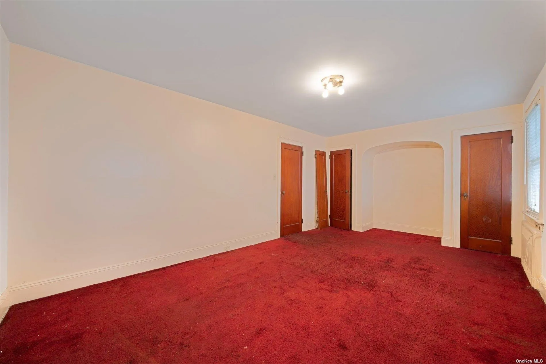 60-14 60th Avenue, New York, NY, 3 Bedrooms Bedrooms, 6 Rooms Rooms,2 BathroomsBathrooms,Residential,For Rent,60th,0,L3551646 60-14 60th Avenue, New York, NY, 3 Bedrooms Bedrooms, 6 Rooms Rooms,2 BathroomsBathrooms,Residential,For Rent,60th,0,L3551646