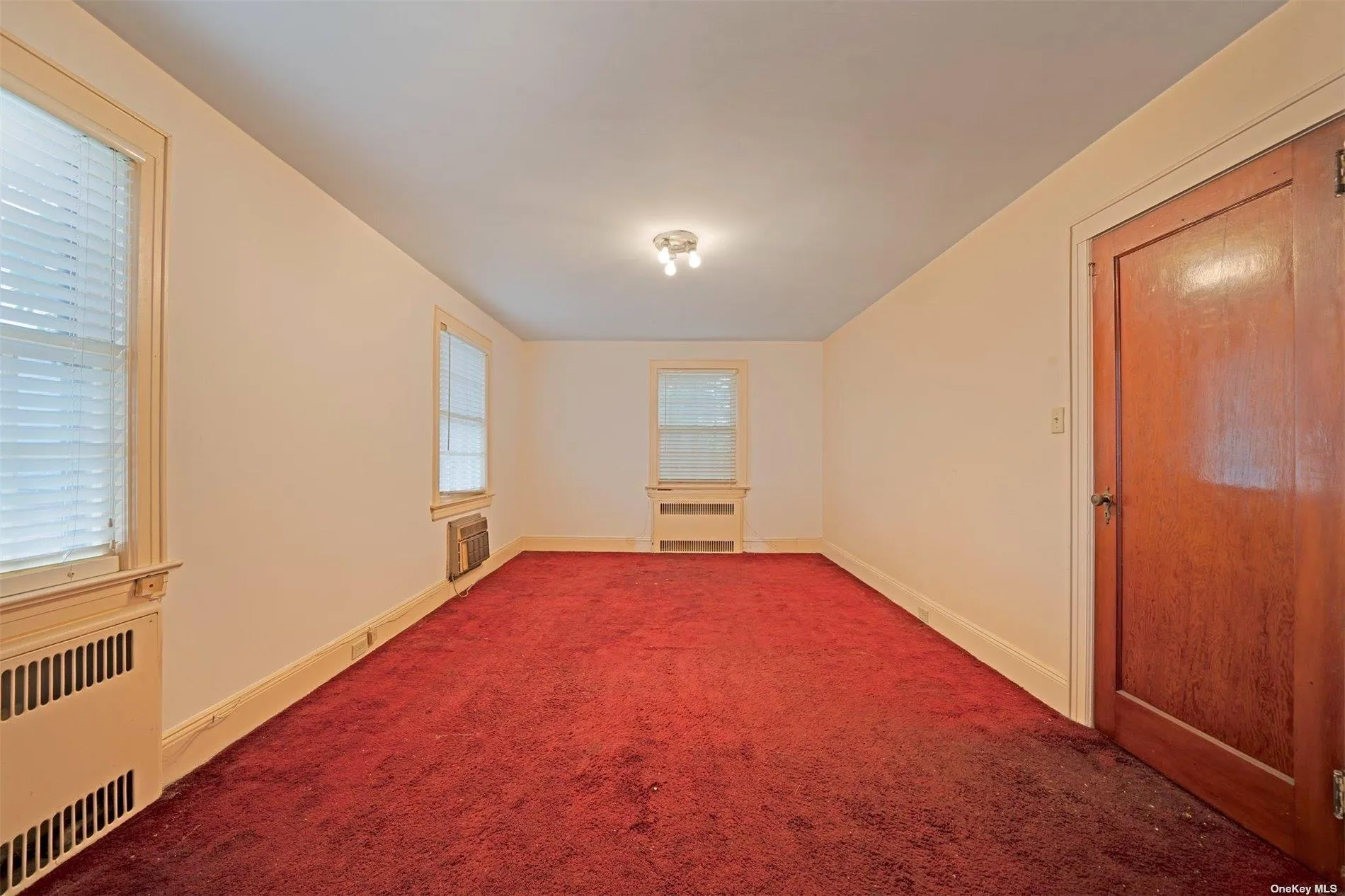 60-14 60th Avenue, New York, NY, 3 Bedrooms Bedrooms, 6 Rooms Rooms,2 BathroomsBathrooms,Residential,For Rent,60th,0,L3551646 60-14 60th Avenue, New York, NY, 3 Bedrooms Bedrooms, 6 Rooms Rooms,2 BathroomsBathrooms,Residential,For Rent,60th,0,L3551646
