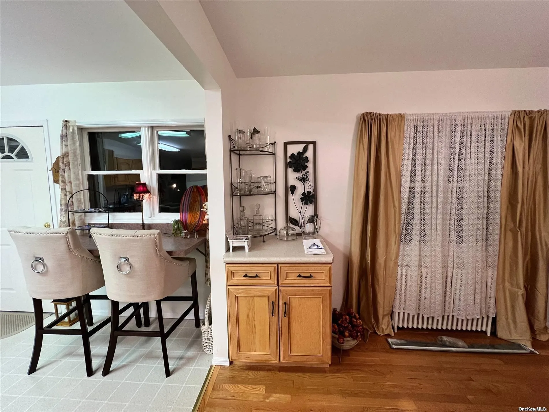 Coffee bar w additional bar Coffee bar w additional bar