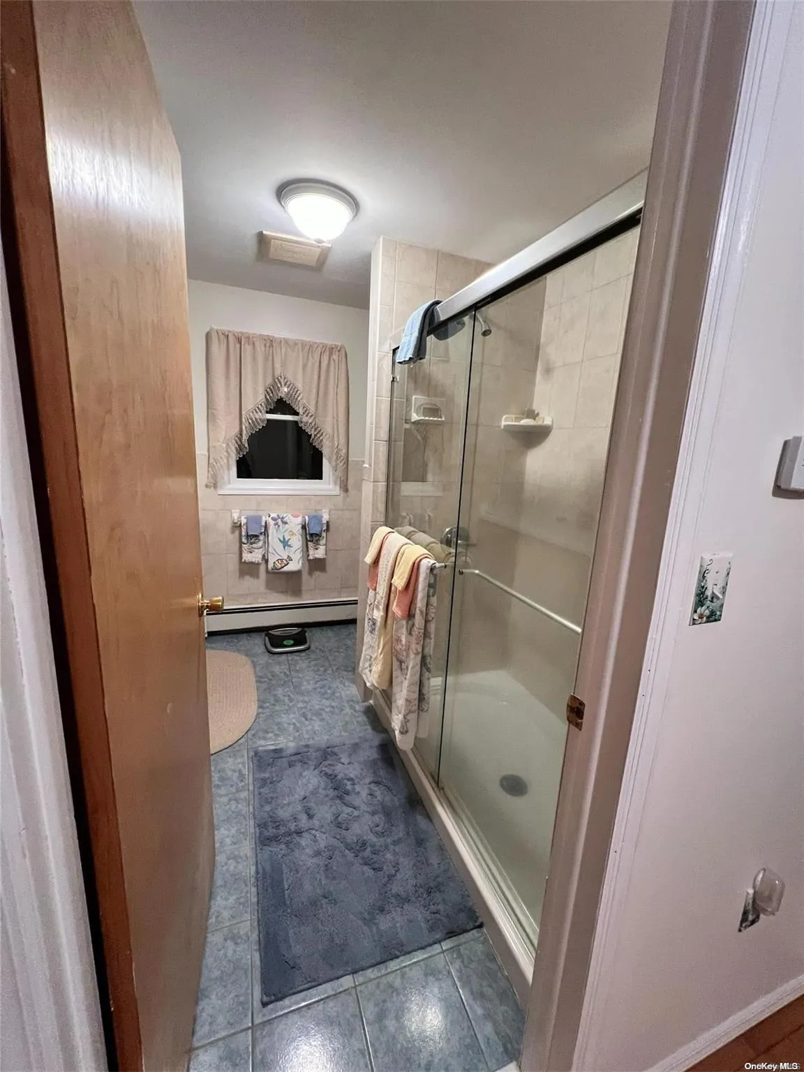 upstairs walkin shower upstairs walkin shower