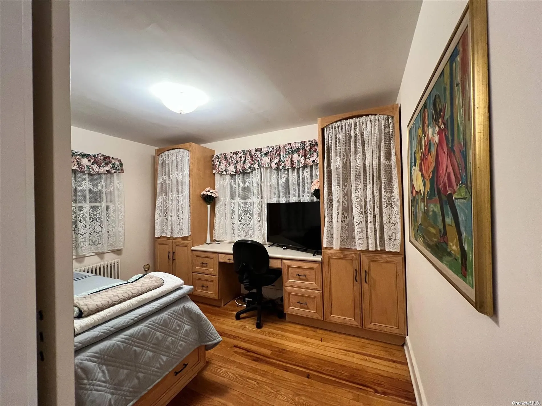 Single Bdrm /office Single Bdrm /office