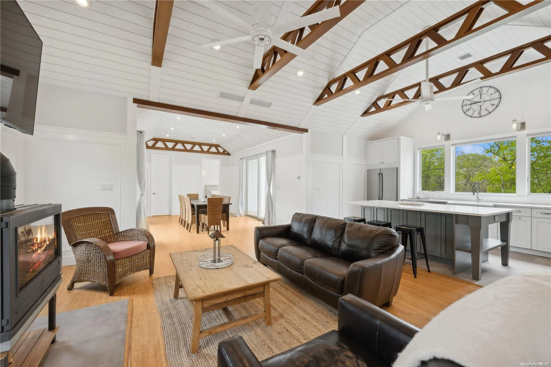 15 Hill Side Lane, East Hampton, NY, 4 Bedrooms Bedrooms, 14 Rooms Rooms,6 BathroomsBathrooms,Residential Lease,Idx,Hill Side,0,L3552889 15 Hill Side Lane, East Hampton, NY, 4 Bedrooms Bedrooms, 14 Rooms Rooms,6 BathroomsBathrooms,Residential Lease,Idx,Hill Side,0,L3552889