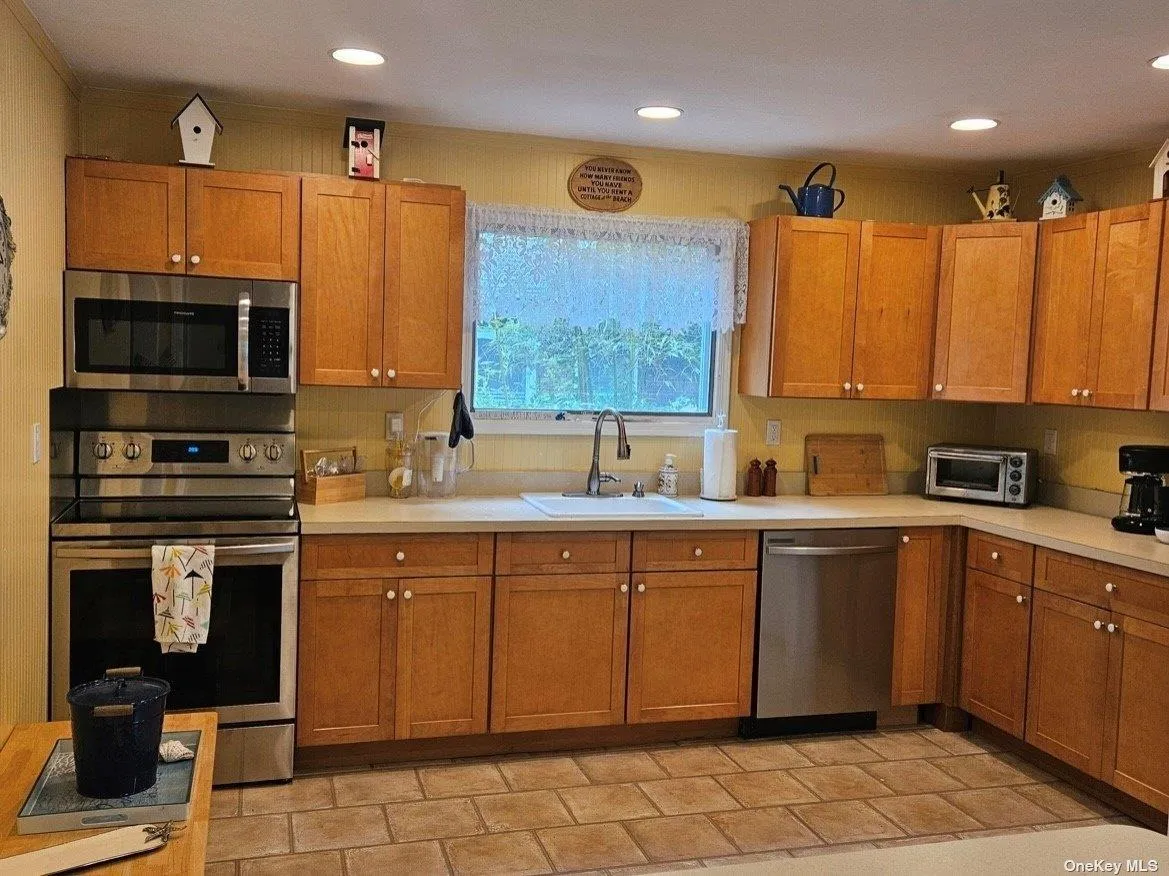 892 Evergreen Walk, Islip, NY, 4 Bedrooms Bedrooms, 7 Rooms Rooms,2 BathroomsBathrooms,Residential Lease,For Rent,Evergreen,0,L3553180 892 Evergreen Walk, Islip, NY, 4 Bedrooms Bedrooms, 7 Rooms Rooms,2 BathroomsBathrooms,Residential Lease,For Rent,Evergreen,0,L3553180