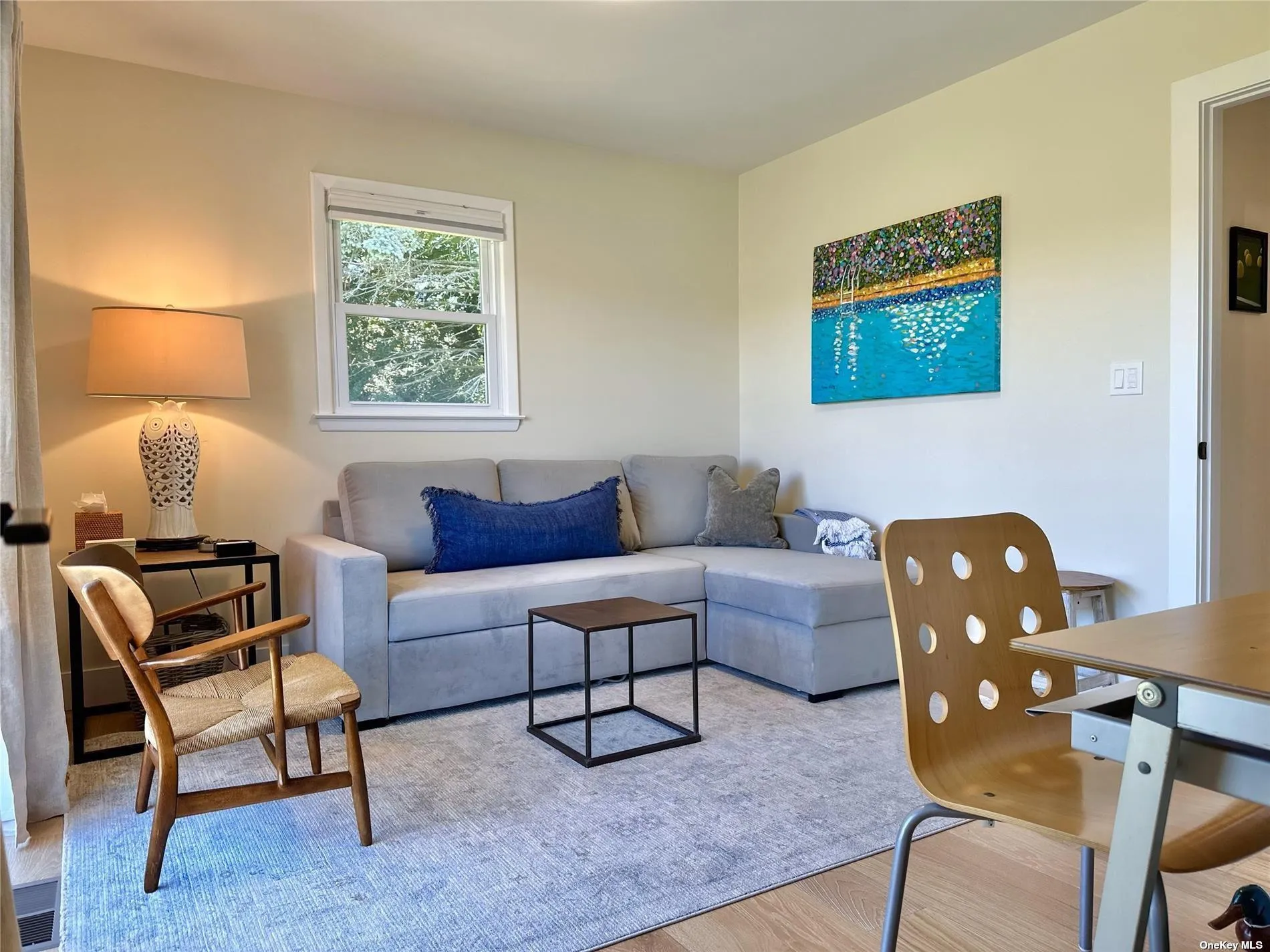 Den / Office Den / Office