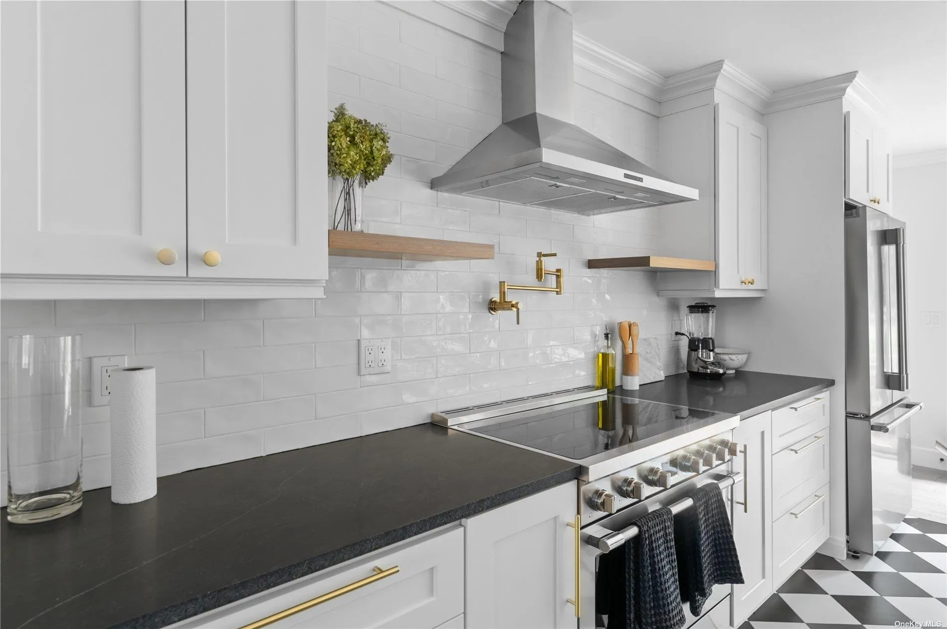870 Stars Road, Southold, NY, 3 Bedrooms Bedrooms, 9 Rooms Rooms,3 BathroomsBathrooms,Residential Lease,Idx,Stars,0,L3553837 870 Stars Road, Southold, NY, 3 Bedrooms Bedrooms, 9 Rooms Rooms,3 BathroomsBathrooms,Residential Lease,Idx,Stars,0,L3553837