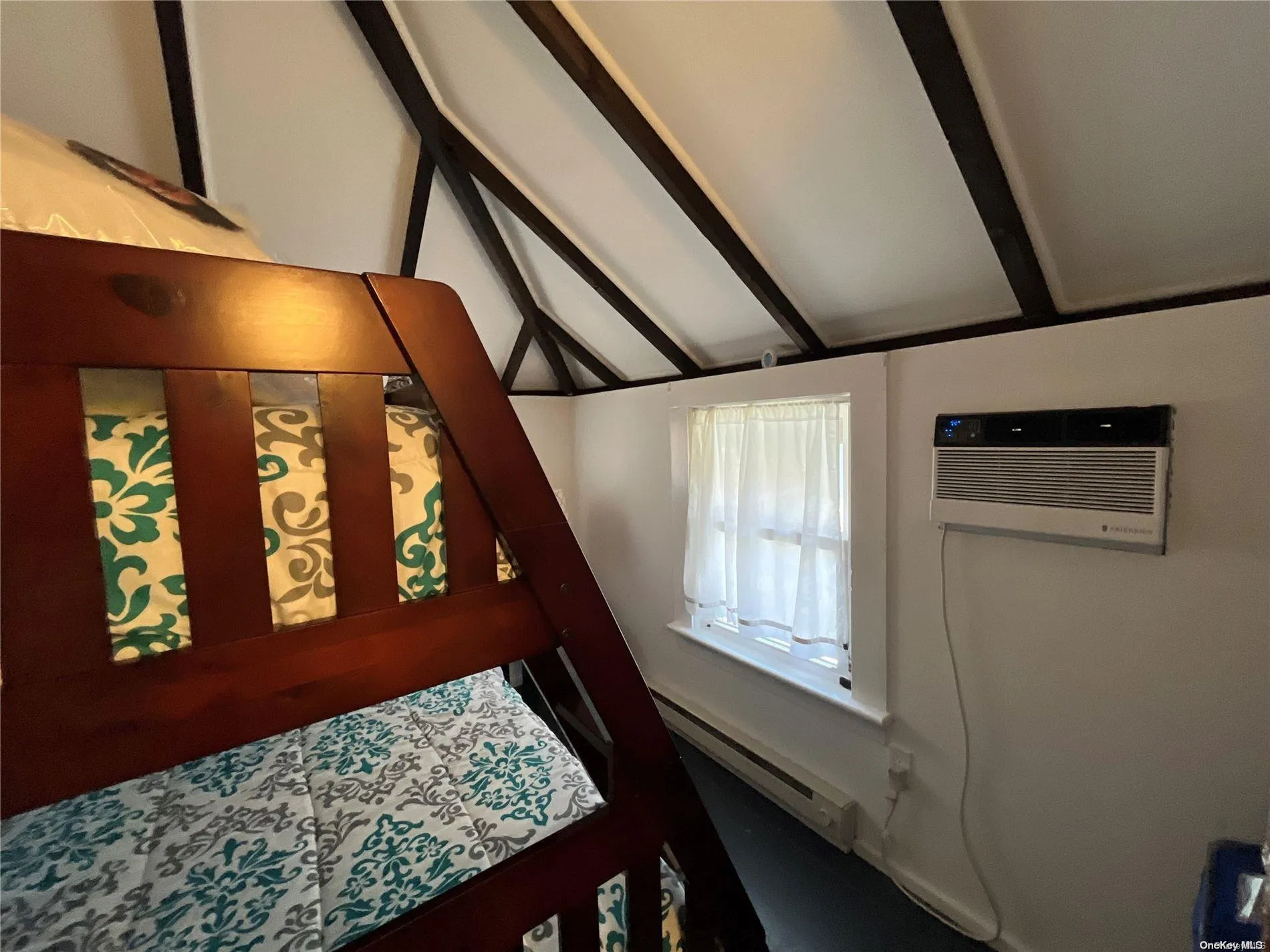 192 Cottage Walk, Islip, NY, 3 Bedrooms Bedrooms, 6 Rooms Rooms,1 BathroomBathrooms,Residential Lease,For Rent,Cottage,0,L3557939 192 Cottage Walk, Islip, NY, 3 Bedrooms Bedrooms, 6 Rooms Rooms,1 BathroomBathrooms,Residential Lease,For Rent,Cottage,0,L3557939