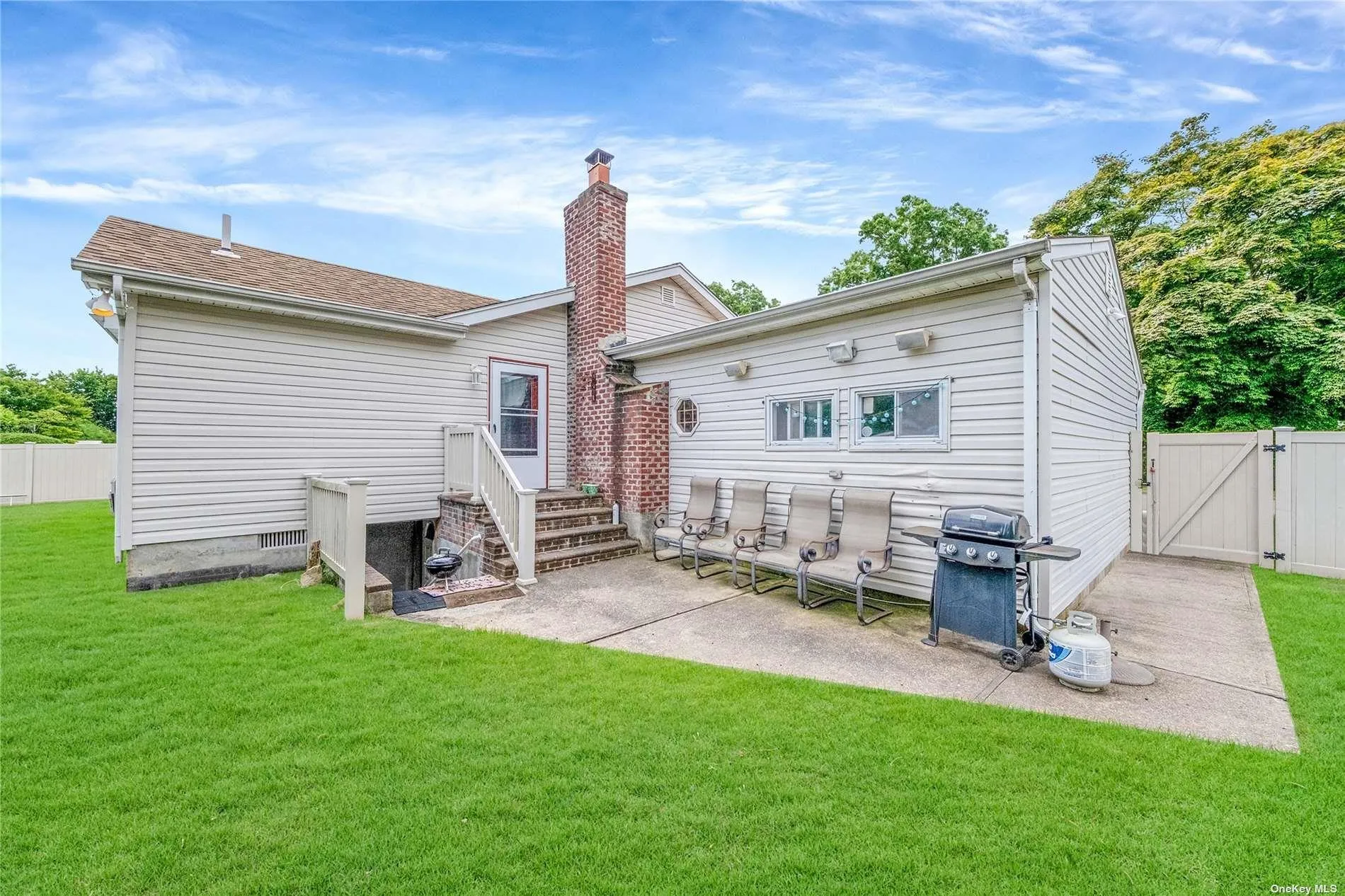 263 Park Drive, Oyster Bay, NY, 5 Bedrooms Bedrooms, 10 Rooms Rooms,3 BathroomsBathrooms,Residential,For Rent,Park,0,L3559928 263 Park Drive, Oyster Bay, NY, 5 Bedrooms Bedrooms, 10 Rooms Rooms,3 BathroomsBathrooms,Residential,For Rent,Park,0,L3559928