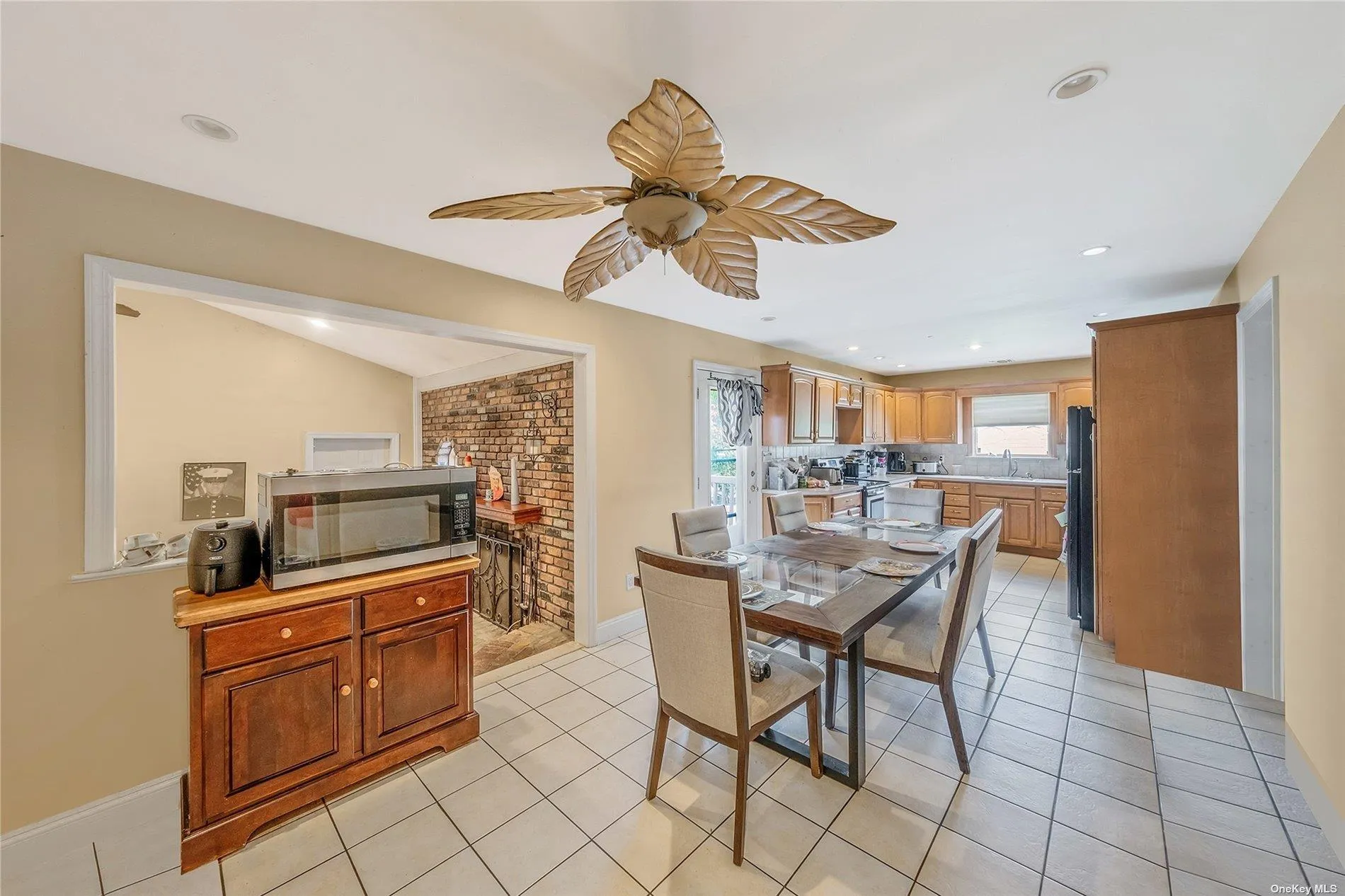 263 Park Drive, Oyster Bay, NY, 5 Bedrooms Bedrooms, 10 Rooms Rooms,3 BathroomsBathrooms,Residential,For Rent,Park,0,L3559928 263 Park Drive, Oyster Bay, NY, 5 Bedrooms Bedrooms, 10 Rooms Rooms,3 BathroomsBathrooms,Residential,For Rent,Park,0,L3559928