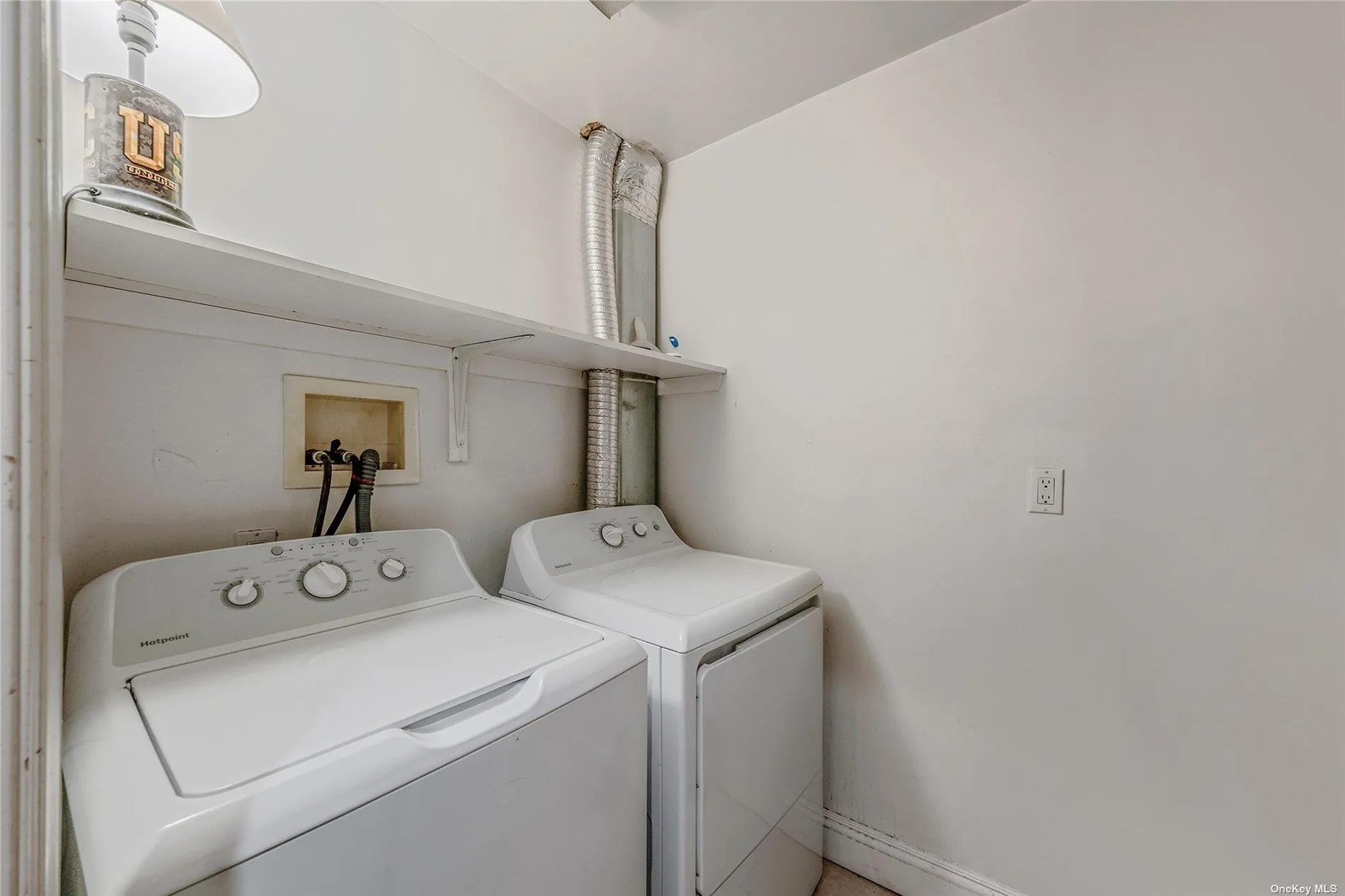 263 Park Drive, Oyster Bay, NY, 5 Bedrooms Bedrooms, 10 Rooms Rooms,3 BathroomsBathrooms,Residential,For Rent,Park,0,L3559928 263 Park Drive, Oyster Bay, NY, 5 Bedrooms Bedrooms, 10 Rooms Rooms,3 BathroomsBathrooms,Residential,For Rent,Park,0,L3559928