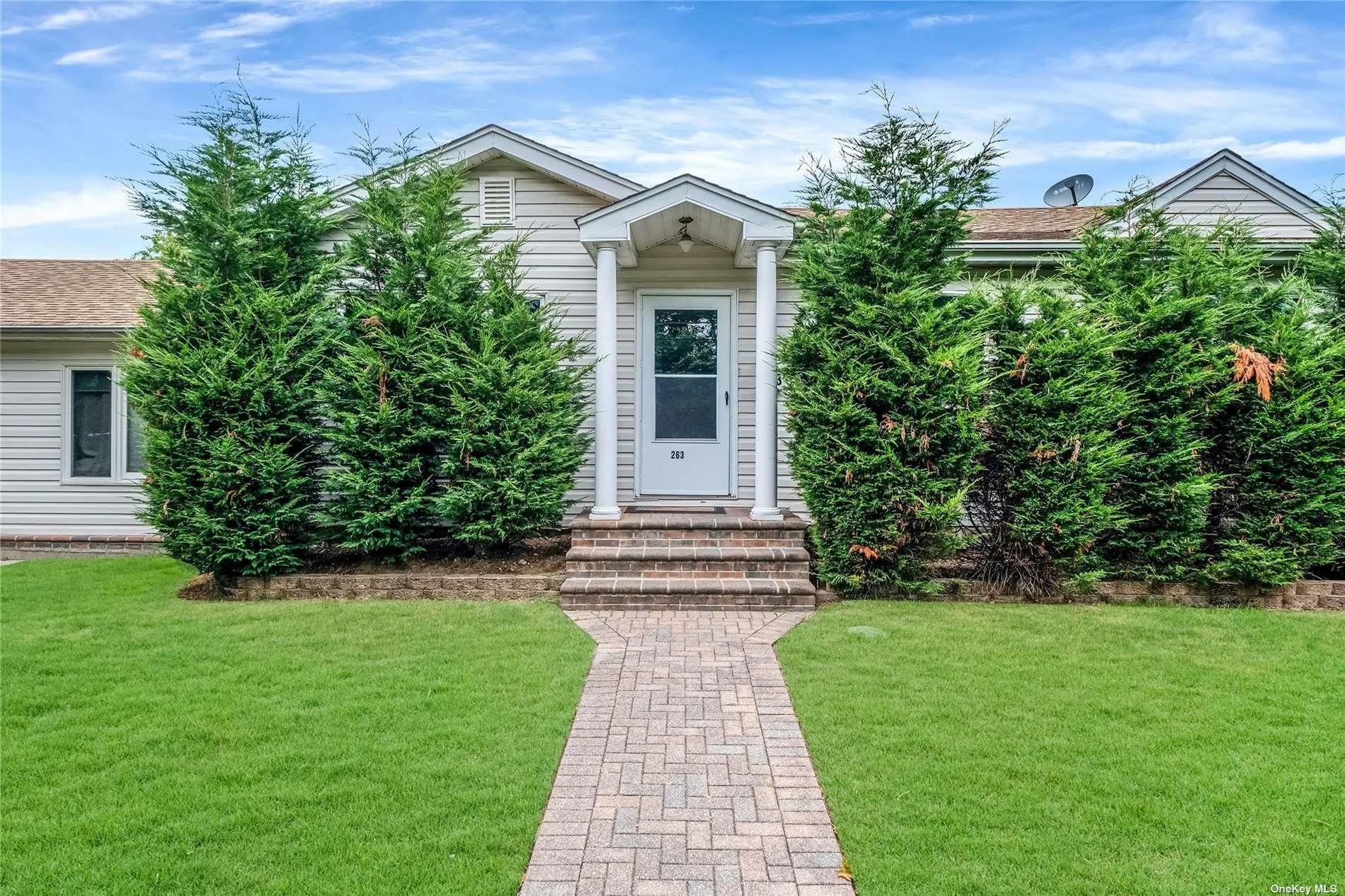 263 Park Drive, Oyster Bay, NY, 5 Bedrooms Bedrooms, 10 Rooms Rooms,3 BathroomsBathrooms,Residential,For Rent,Park,0,L3559928 263 Park Drive, Oyster Bay, NY, 5 Bedrooms Bedrooms, 10 Rooms Rooms,3 BathroomsBathrooms,Residential,For Rent,Park,0,L3559928
