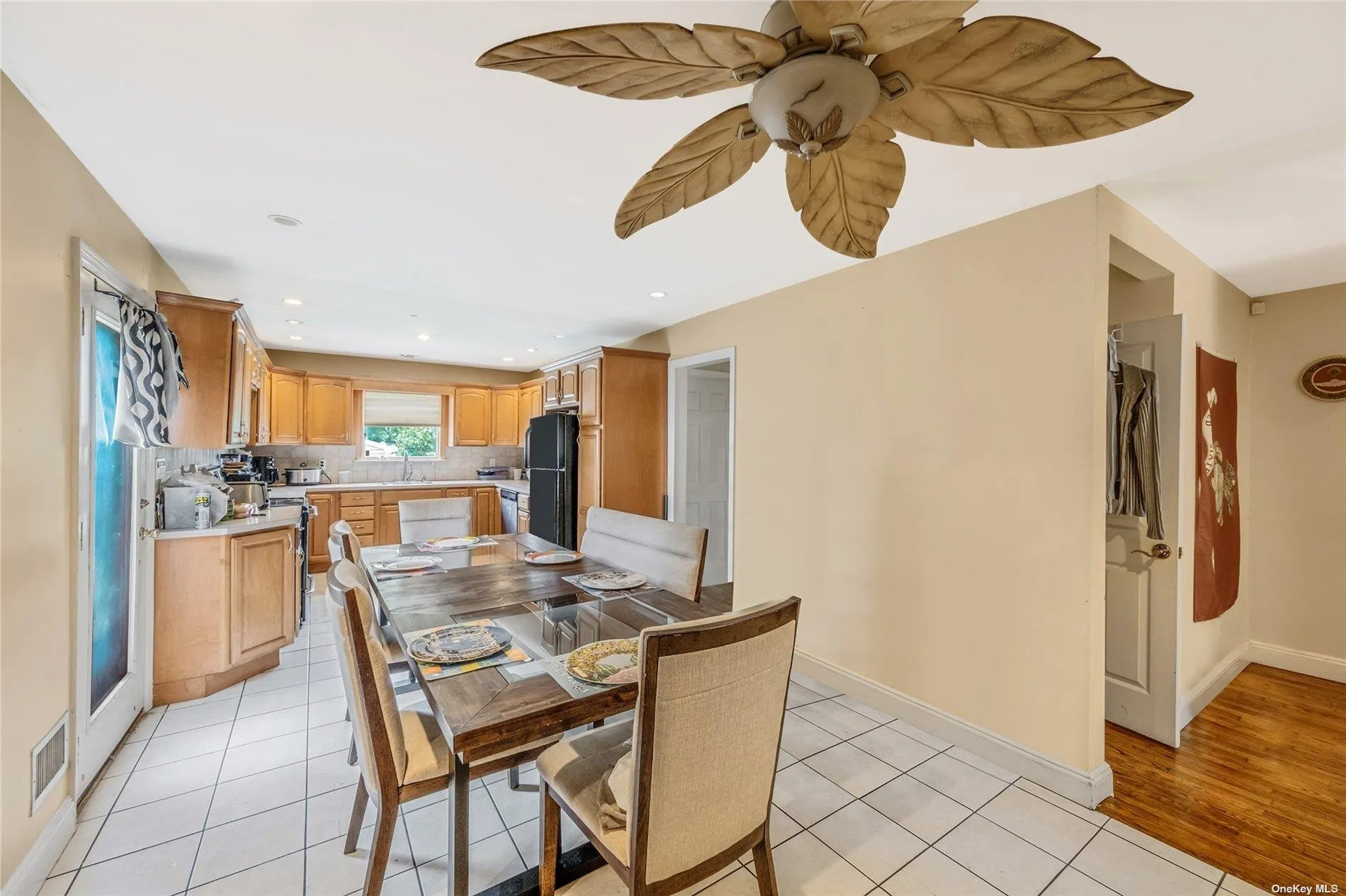 263 Park Drive, Oyster Bay, NY, 5 Bedrooms Bedrooms, 10 Rooms Rooms,3 BathroomsBathrooms,Residential,For Rent,Park,0,L3559928 263 Park Drive, Oyster Bay, NY, 5 Bedrooms Bedrooms, 10 Rooms Rooms,3 BathroomsBathrooms,Residential,For Rent,Park,0,L3559928