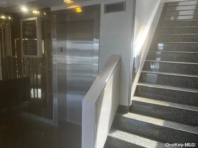 1035 Park Boulevard, Oyster Bay, NY, ,Commercial Lease,Idx,Park,0,L3560735 1035 Park Boulevard, Oyster Bay, NY, ,Commercial Lease,Idx,Park,0,L3560735