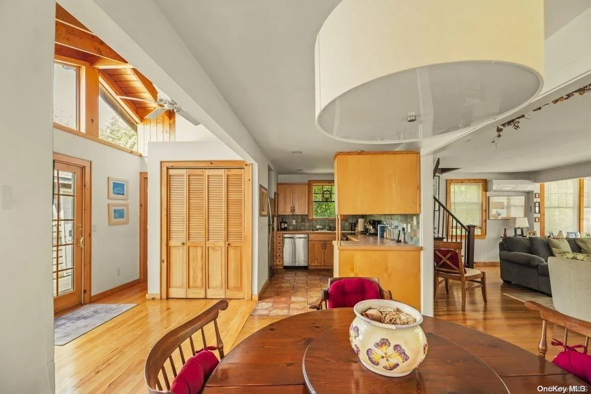 993 Surfview Walk, Islip, NY, 3 Bedrooms Bedrooms, 6 Rooms Rooms,2 BathroomsBathrooms,Residential Lease,For Rent,Surfview,0,L3561834 993 Surfview Walk, Islip, NY, 3 Bedrooms Bedrooms, 6 Rooms Rooms,2 BathroomsBathrooms,Residential Lease,For Rent,Surfview,0,L3561834