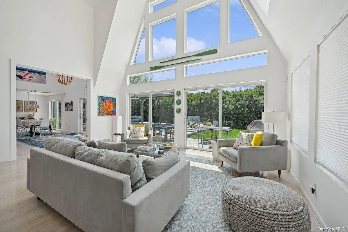 2 William Way, Southampton, NY, 4 Bedrooms Bedrooms, 17 Rooms Rooms,4 BathroomsBathrooms,Residential Lease,Idx,William,0,L3562415 2 William Way, Southampton, NY, 4 Bedrooms Bedrooms, 17 Rooms Rooms,4 BathroomsBathrooms,Residential Lease,Idx,William,0,L3562415