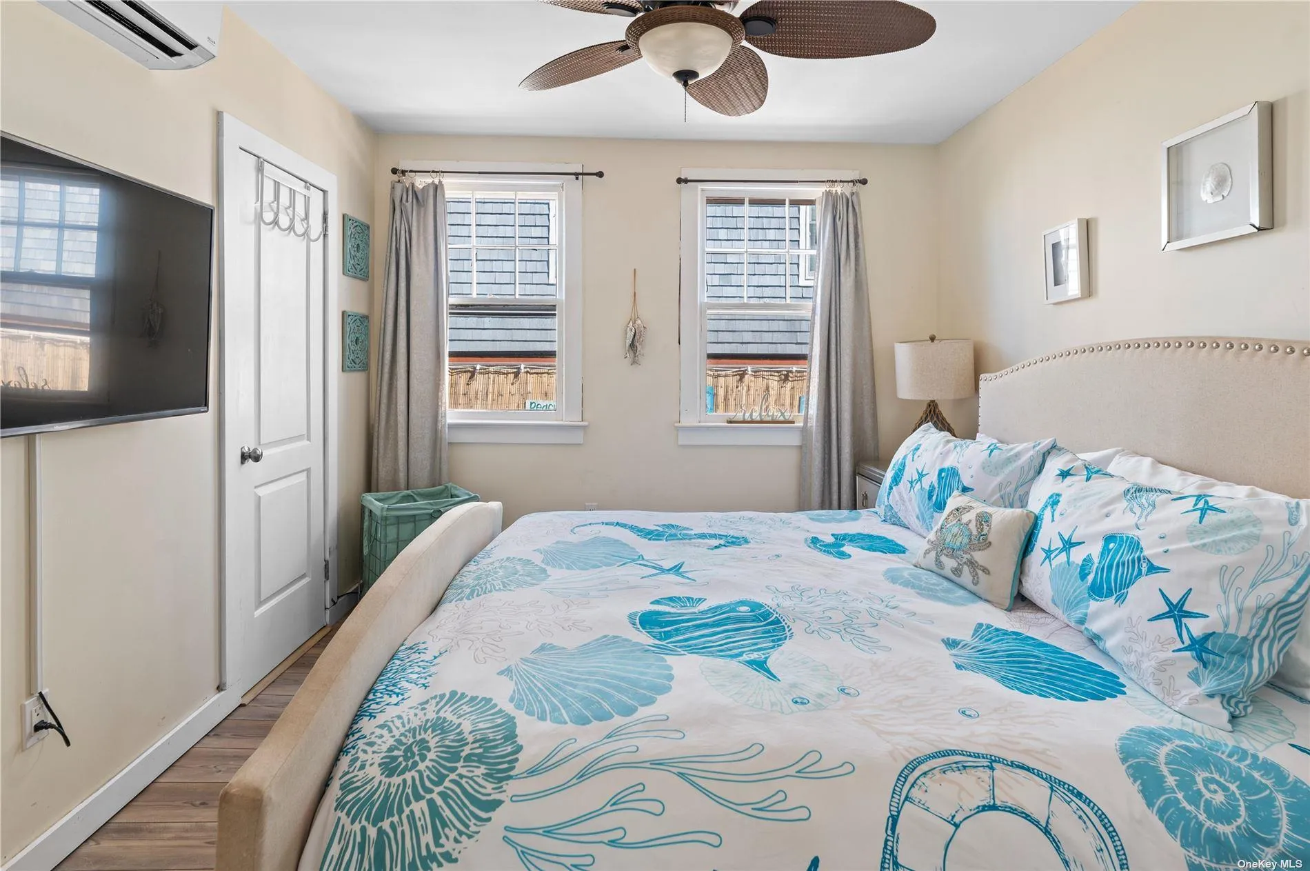 180 Cottage Walk, Islip, NY, 5 Bedrooms Bedrooms, 8 Rooms Rooms,2 BathroomsBathrooms,Residential Lease,For Rent,Cottage,0,L3562906 180 Cottage Walk, Islip, NY, 5 Bedrooms Bedrooms, 8 Rooms Rooms,2 BathroomsBathrooms,Residential Lease,For Rent,Cottage,0,L3562906