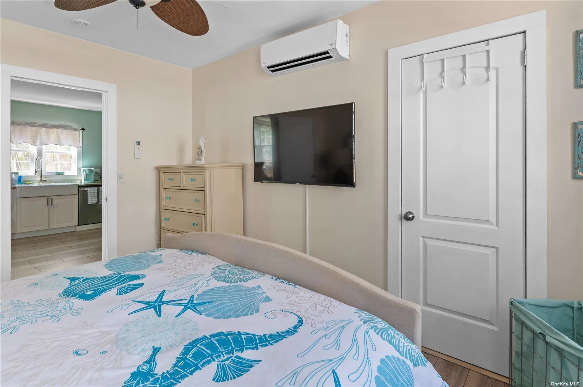 180 Cottage Walk, Islip, NY, 5 Bedrooms Bedrooms, 8 Rooms Rooms,2 BathroomsBathrooms,Residential Lease,For Rent,Cottage,0,L3562906 180 Cottage Walk, Islip, NY, 5 Bedrooms Bedrooms, 8 Rooms Rooms,2 BathroomsBathrooms,Residential Lease,For Rent,Cottage,0,L3562906