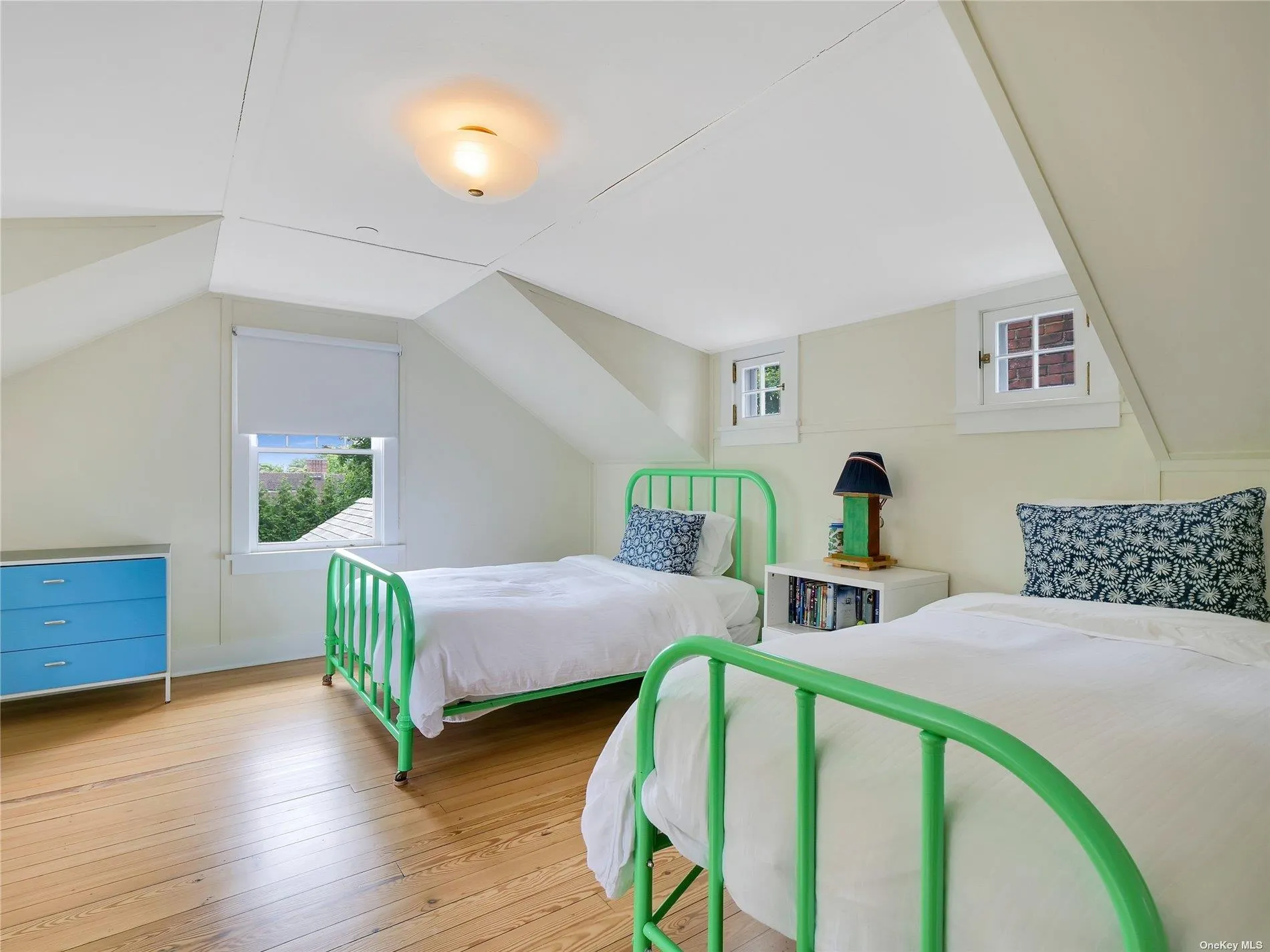 9 Ocean Avenue, Southampton, NY, 6 Bedrooms Bedrooms, 12 Rooms Rooms,3 BathroomsBathrooms,Residential Lease,For Rent,Ocean,0,L3563243 9 Ocean Avenue, Southampton, NY, 6 Bedrooms Bedrooms, 12 Rooms Rooms,3 BathroomsBathrooms,Residential Lease,For Rent,Ocean,0,L3563243