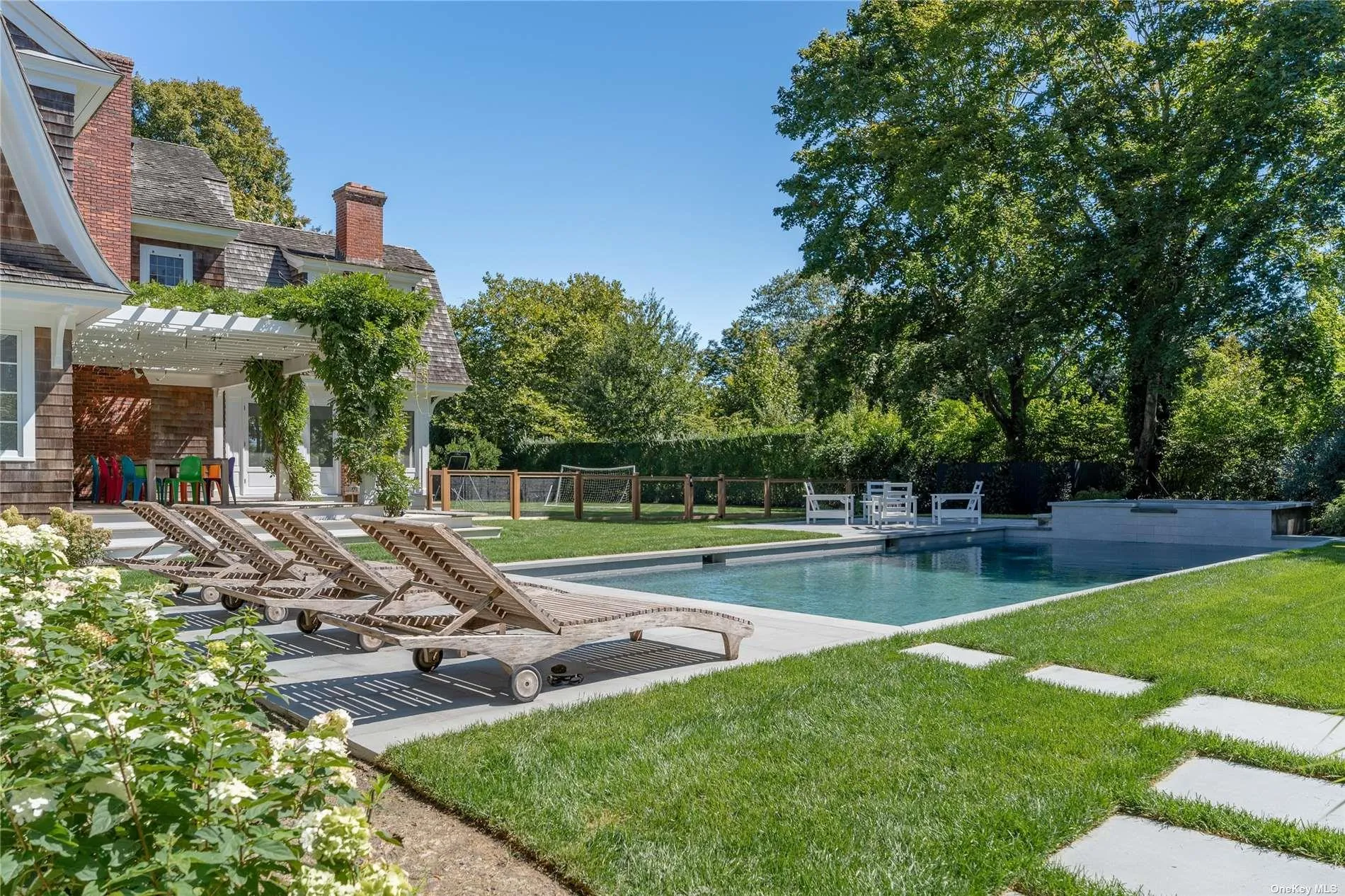 9 Ocean Avenue, Southampton, NY, 6 Bedrooms Bedrooms, 12 Rooms Rooms,3 BathroomsBathrooms,Residential Lease,For Rent,Ocean,0,L3563243 9 Ocean Avenue, Southampton, NY, 6 Bedrooms Bedrooms, 12 Rooms Rooms,3 BathroomsBathrooms,Residential Lease,For Rent,Ocean,0,L3563243