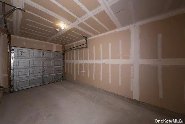 5000 Townhouse Drive, Brookhaven, NY, 3 Bedrooms Bedrooms, 6 Rooms Rooms,2 BathroomsBathrooms,Residential Lease,Idx,Townhouse,0,L3563631 5000 Townhouse Drive, Brookhaven, NY, 3 Bedrooms Bedrooms, 6 Rooms Rooms,2 BathroomsBathrooms,Residential Lease,Idx,Townhouse,0,L3563631