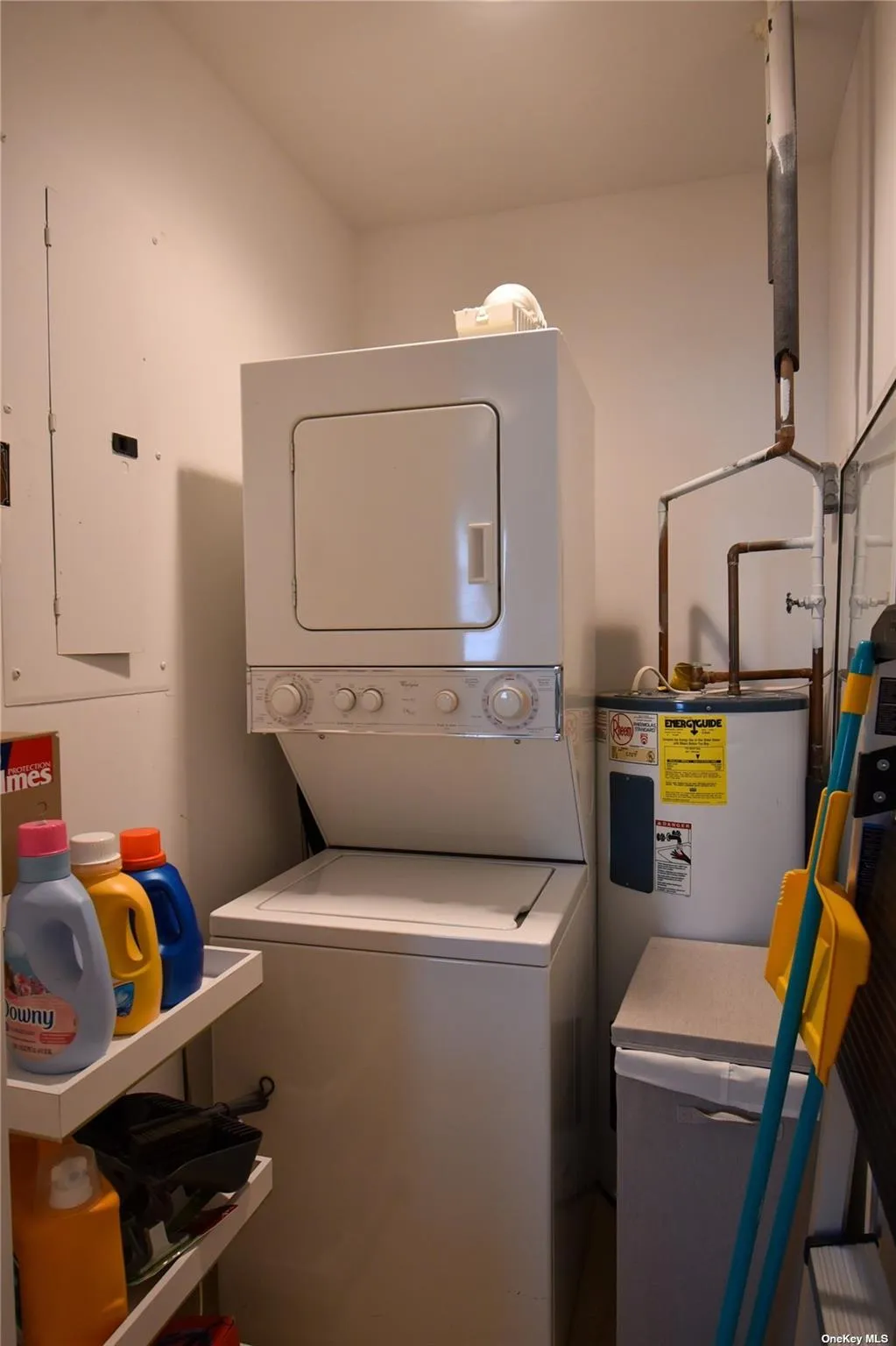 In Unit Washer/ In Unit Washer/