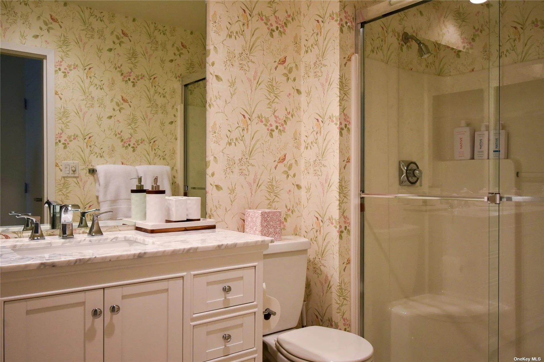 En-Suite Primary Bathroom En-Suite Primary Bathroom