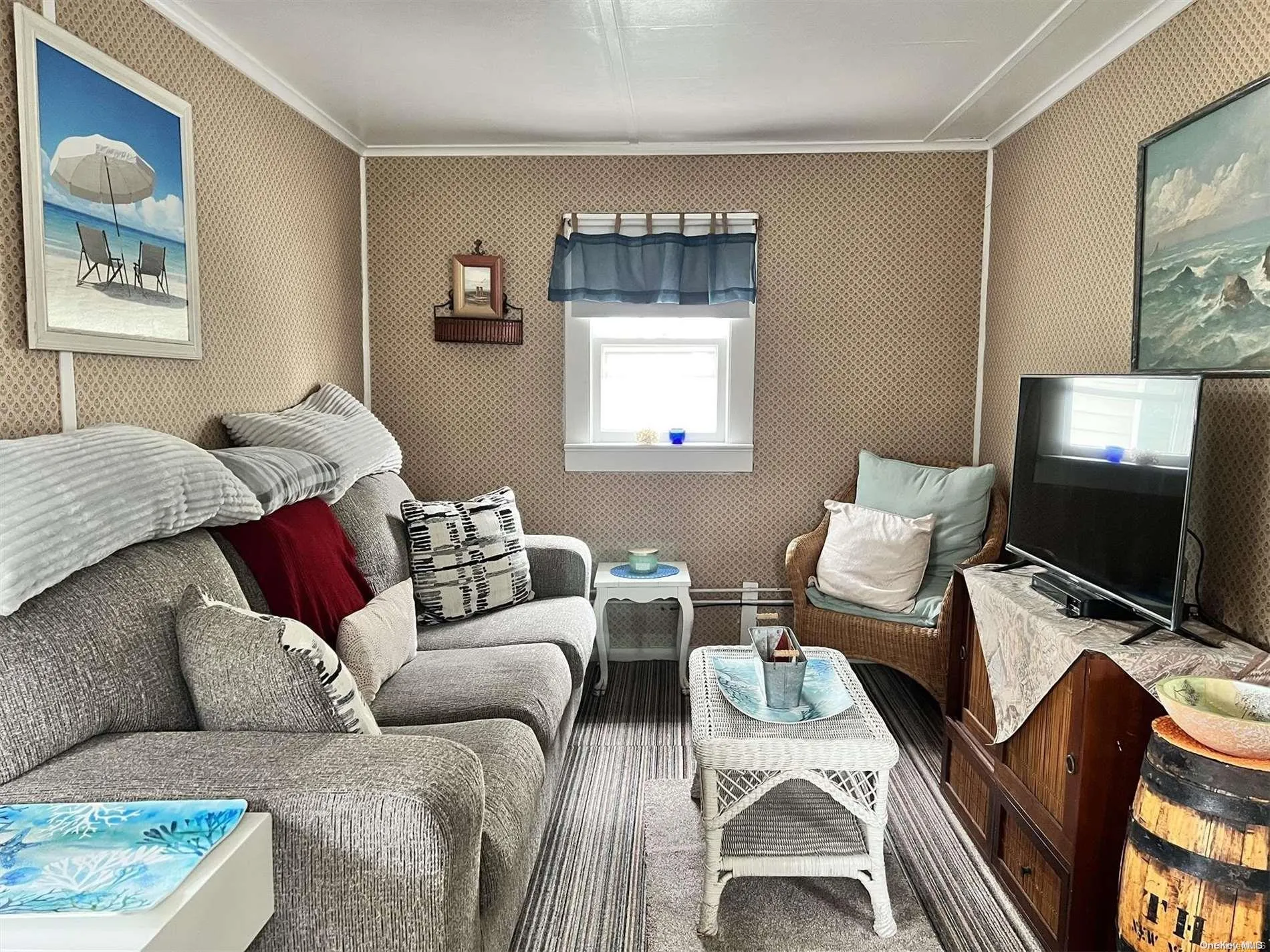 63 Bungalow Walk, Islip, NY, 2 Bedrooms Bedrooms, 4 Rooms Rooms,1 BathroomBathrooms,Residential Lease,For Rent,Bungalow,0,L3568200 63 Bungalow Walk, Islip, NY, 2 Bedrooms Bedrooms, 4 Rooms Rooms,1 BathroomBathrooms,Residential Lease,For Rent,Bungalow,0,L3568200