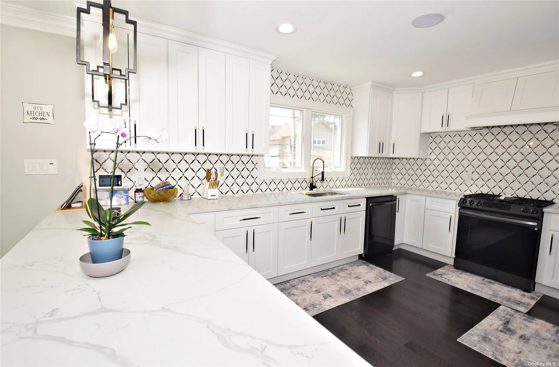 46 Fulton Street, Long Beach, NY, 5 Bedrooms Bedrooms, 13 Rooms Rooms,2 BathroomsBathrooms,Residential,For Rent,Fulton,0,L3568772 46 Fulton Street, Long Beach, NY, 5 Bedrooms Bedrooms, 13 Rooms Rooms,2 BathroomsBathrooms,Residential,For Rent,Fulton,0,L3568772