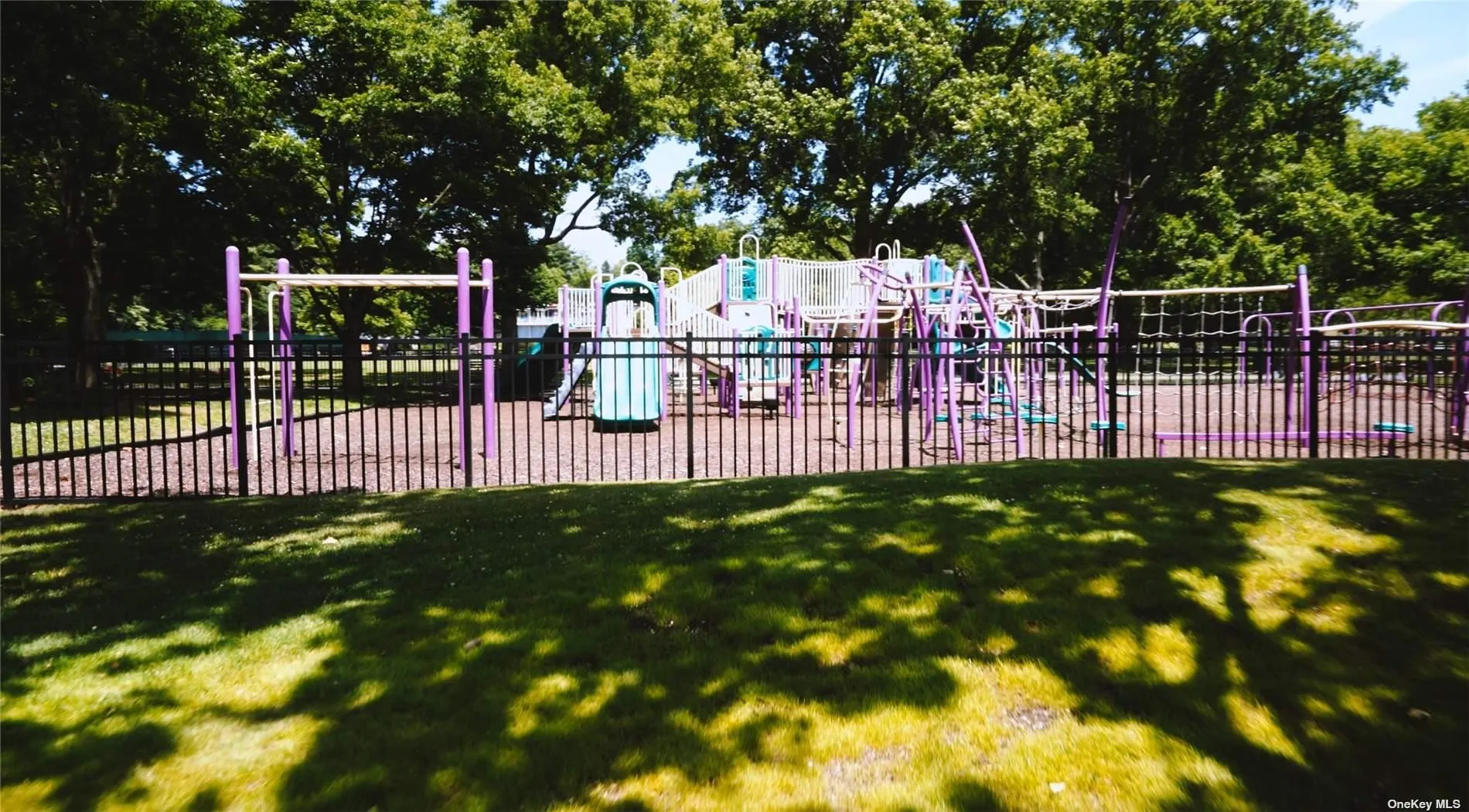218 Middle Neck Road, North Hempstead, NY, 2 Bedrooms Bedrooms, 6 Rooms Rooms,2 BathroomsBathrooms,Residential,For Rent,Middle Neck,0,L3569433 218 Middle Neck Road, North Hempstead, NY, 2 Bedrooms Bedrooms, 6 Rooms Rooms,2 BathroomsBathrooms,Residential,For Rent,Middle Neck,0,L3569433
